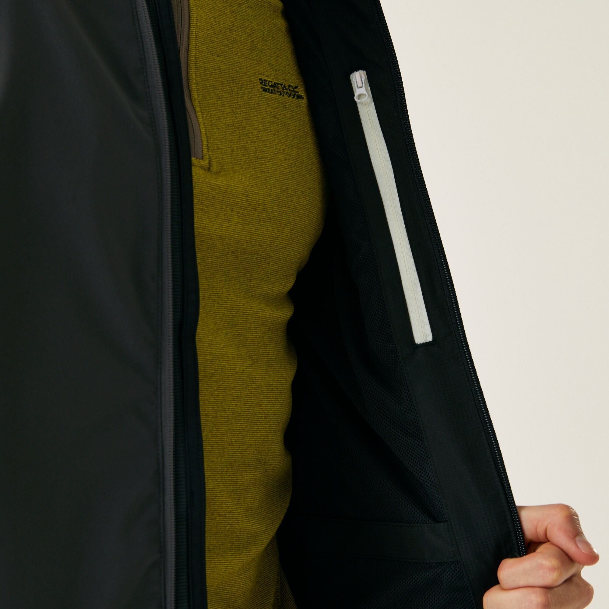 Men's Highton IV Stretch Waterproof Jacket | Ash Black