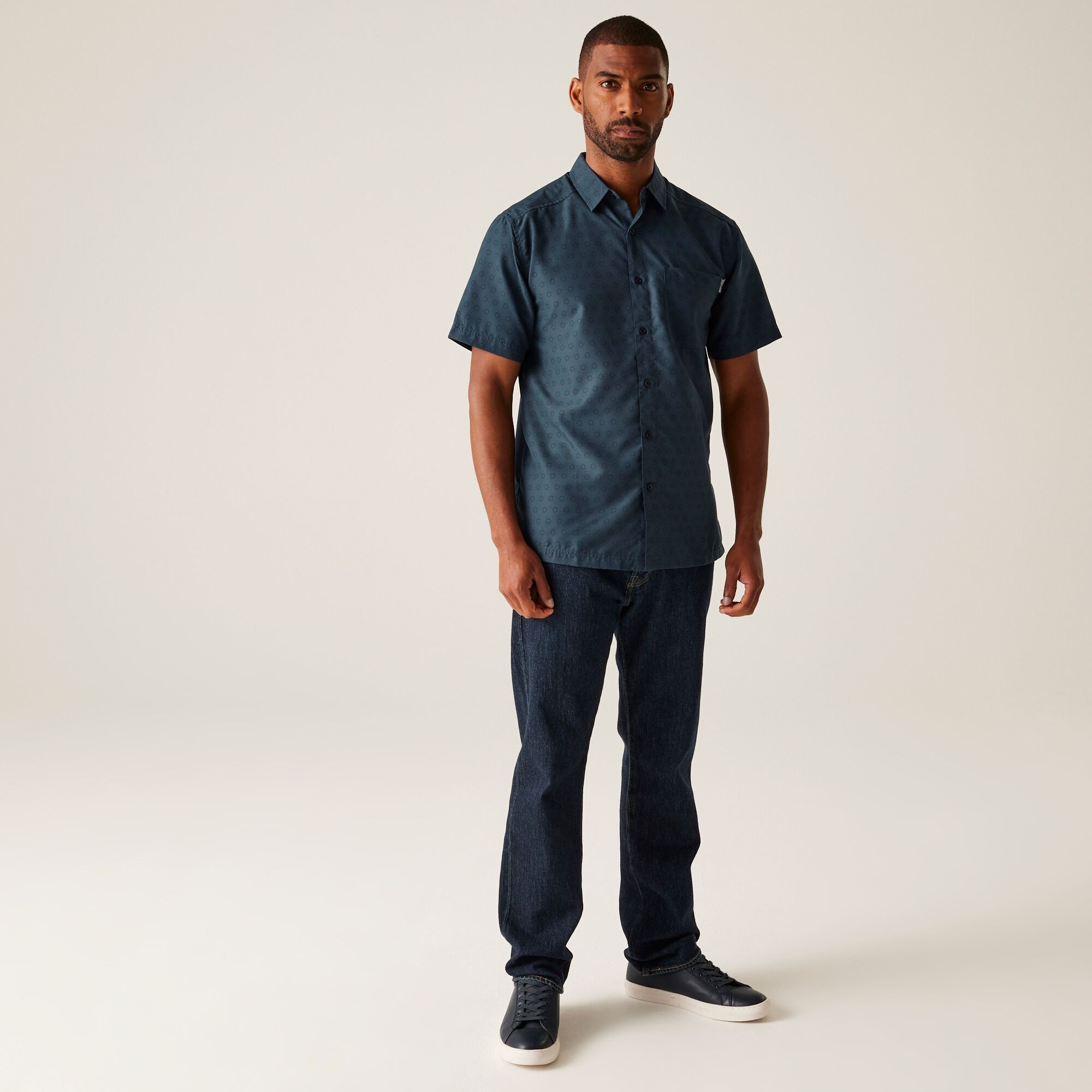 Men's Mindano IX Short Sleeve Shirt | Moonlight Denim Circle Print
