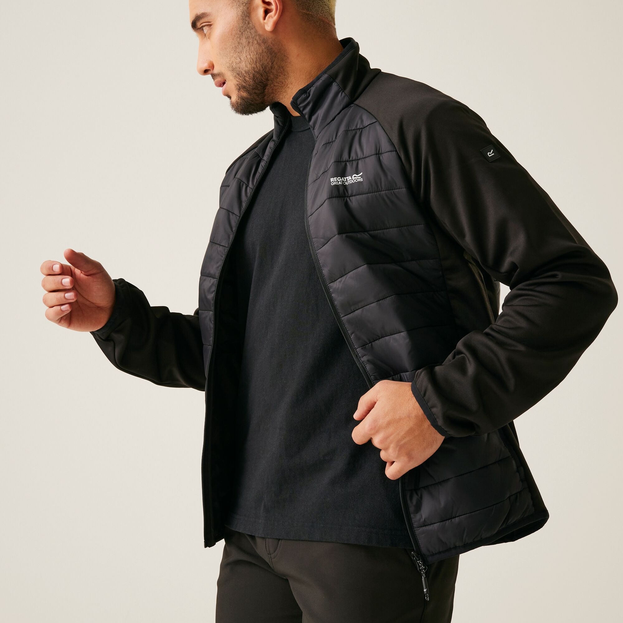 Men's Clumber IV Hybrid Jacket | Black