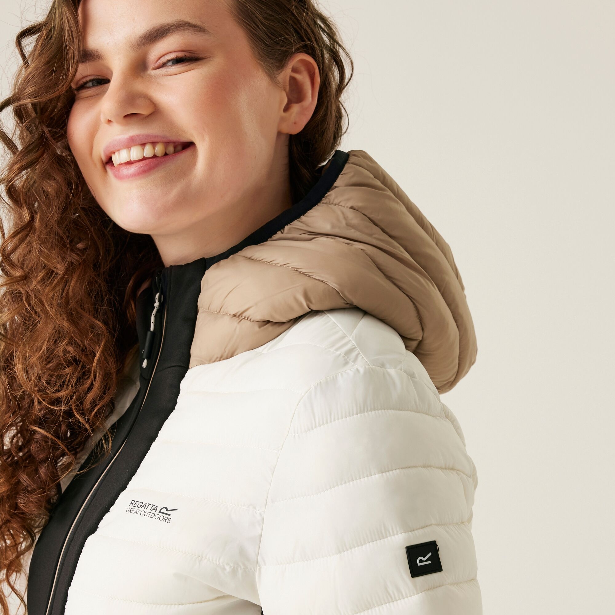 Women's Leedre Hooded Hybrid Jacket | Black Warm Taupe