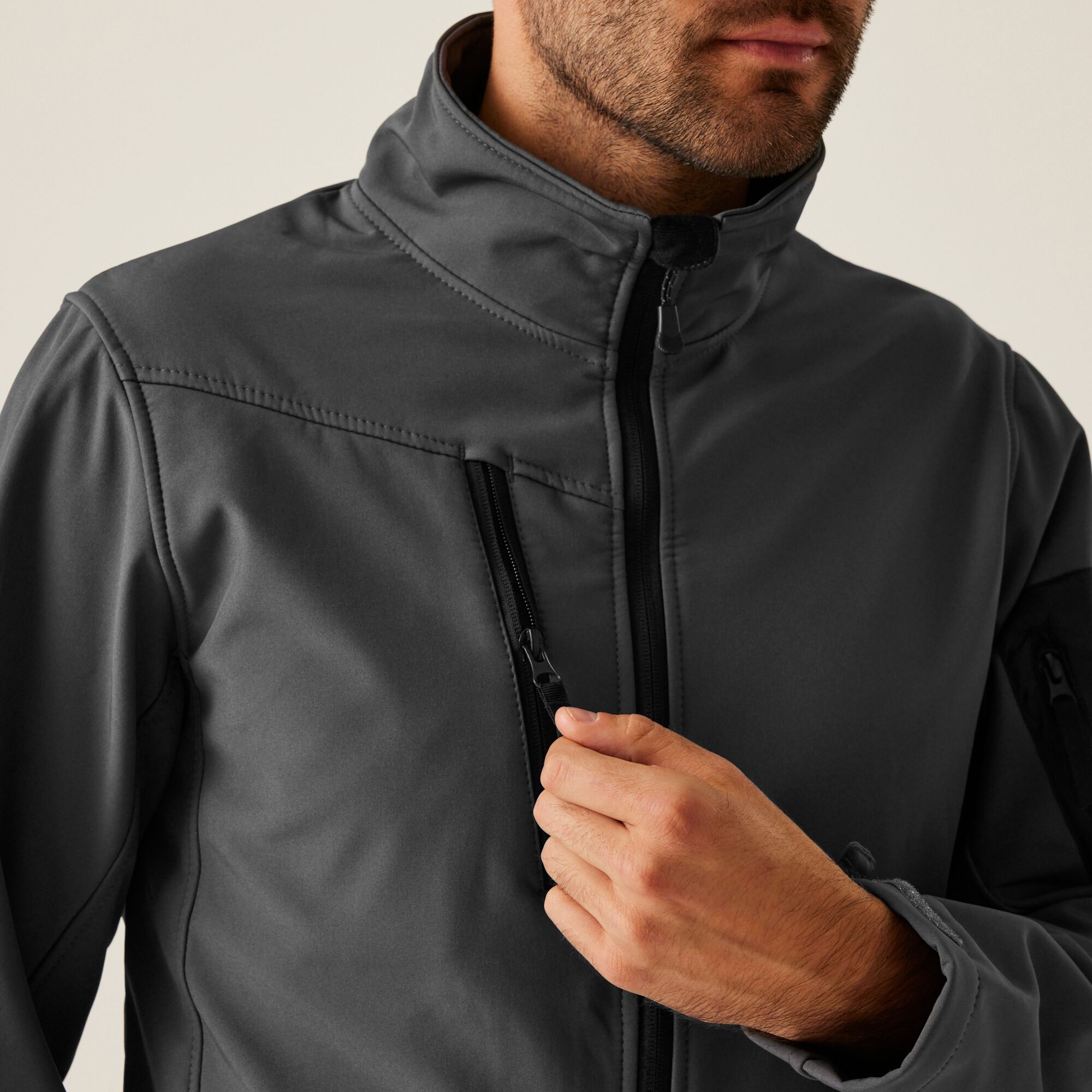 Men's Arcola 3 Layer Membrane Softshell Jacket | Seal Grey Black