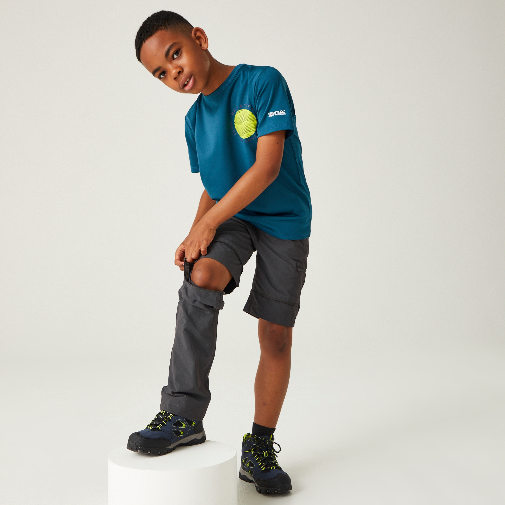 Kids' Highton Stretch Zip Off Walking Trousers | Seal Grey