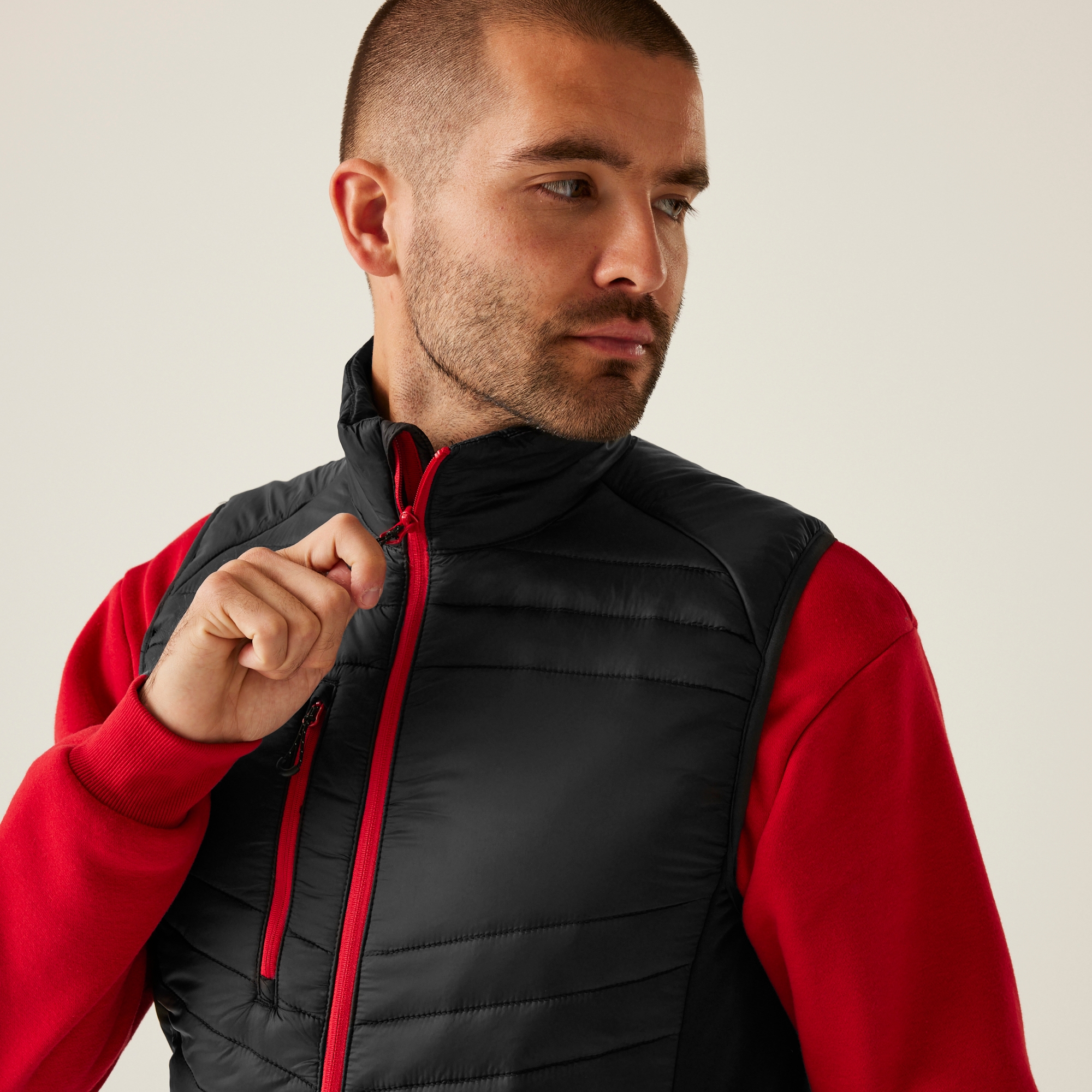 Men's Navigate Hybrid Bodywarmer | Black Classic Red