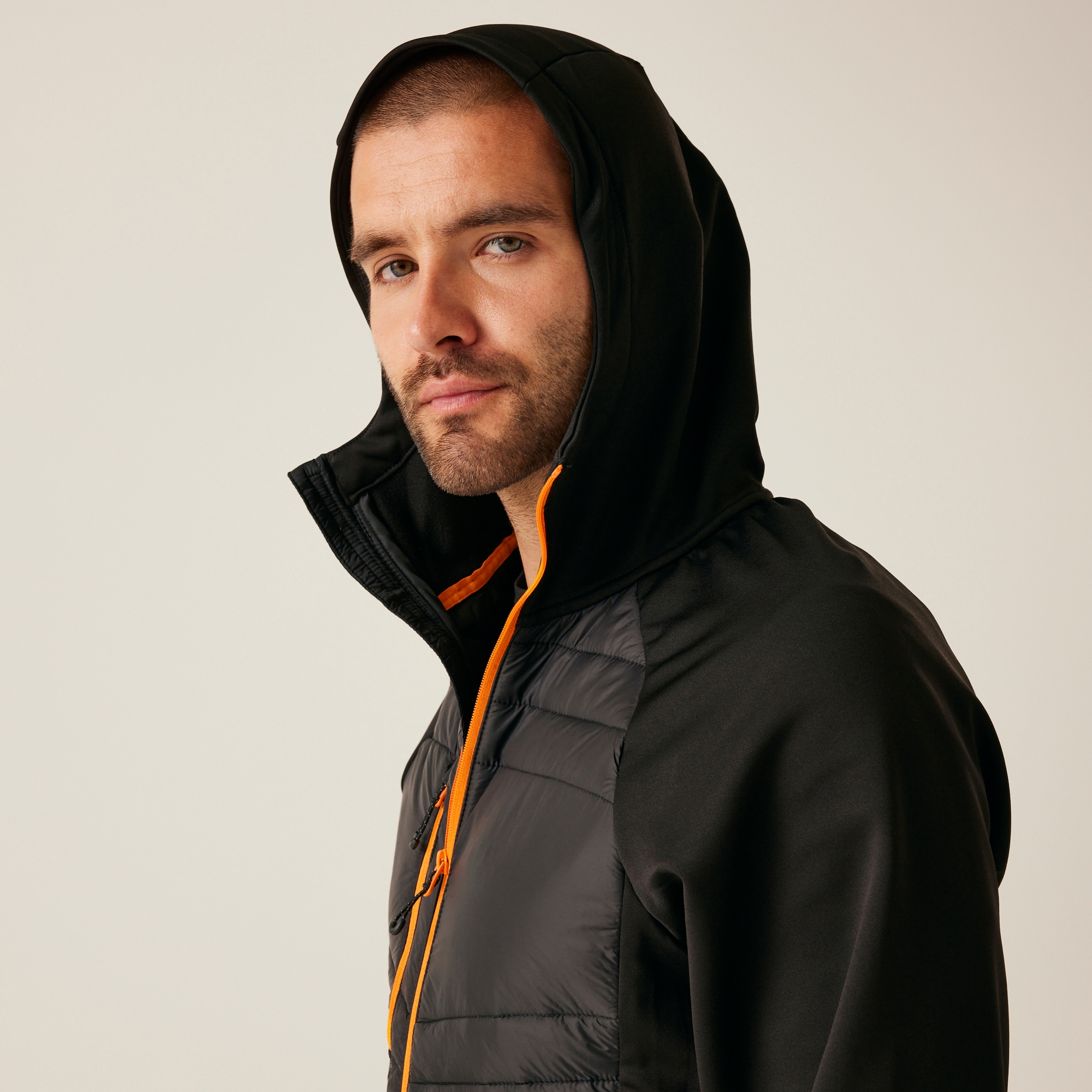 Men's Navigate Hybrid Jacket | Black Orange Pop