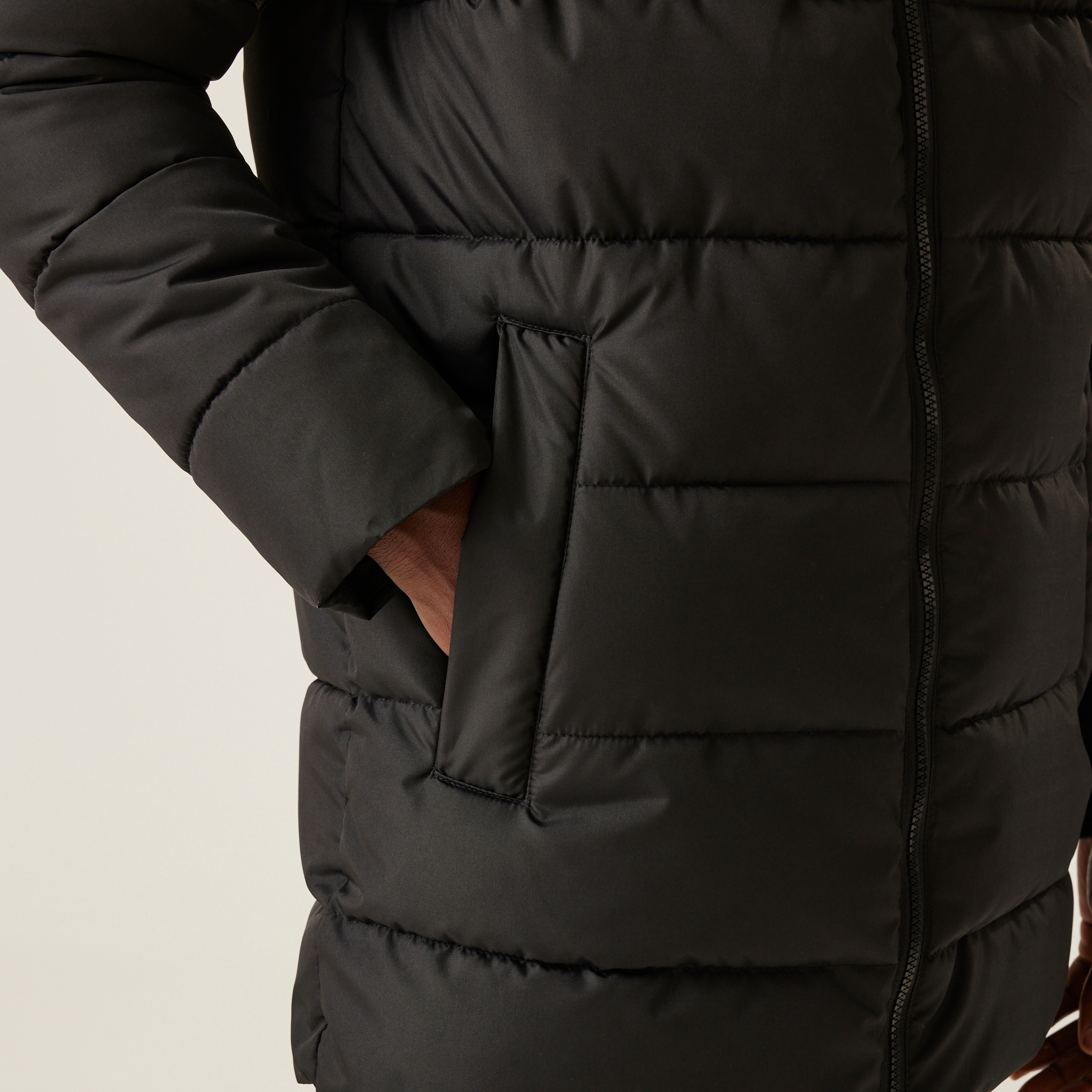 Men's Lakiver Padded Jacket | Black