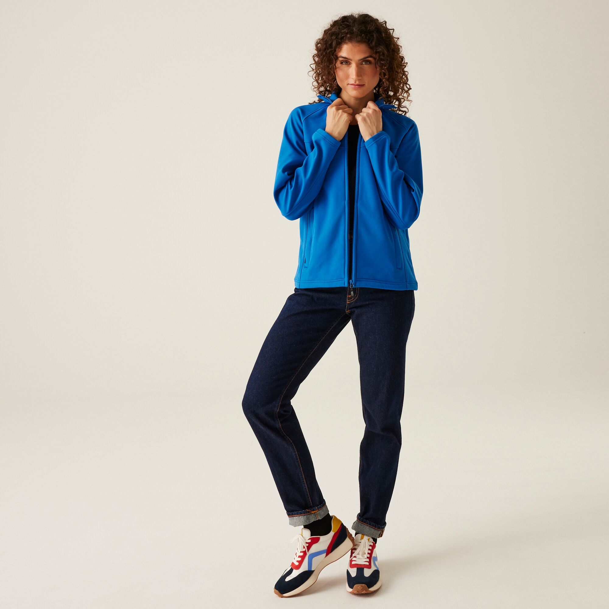 Women's Uproar Interactive Softshell Jacket | Oxford Blue Seal Grey