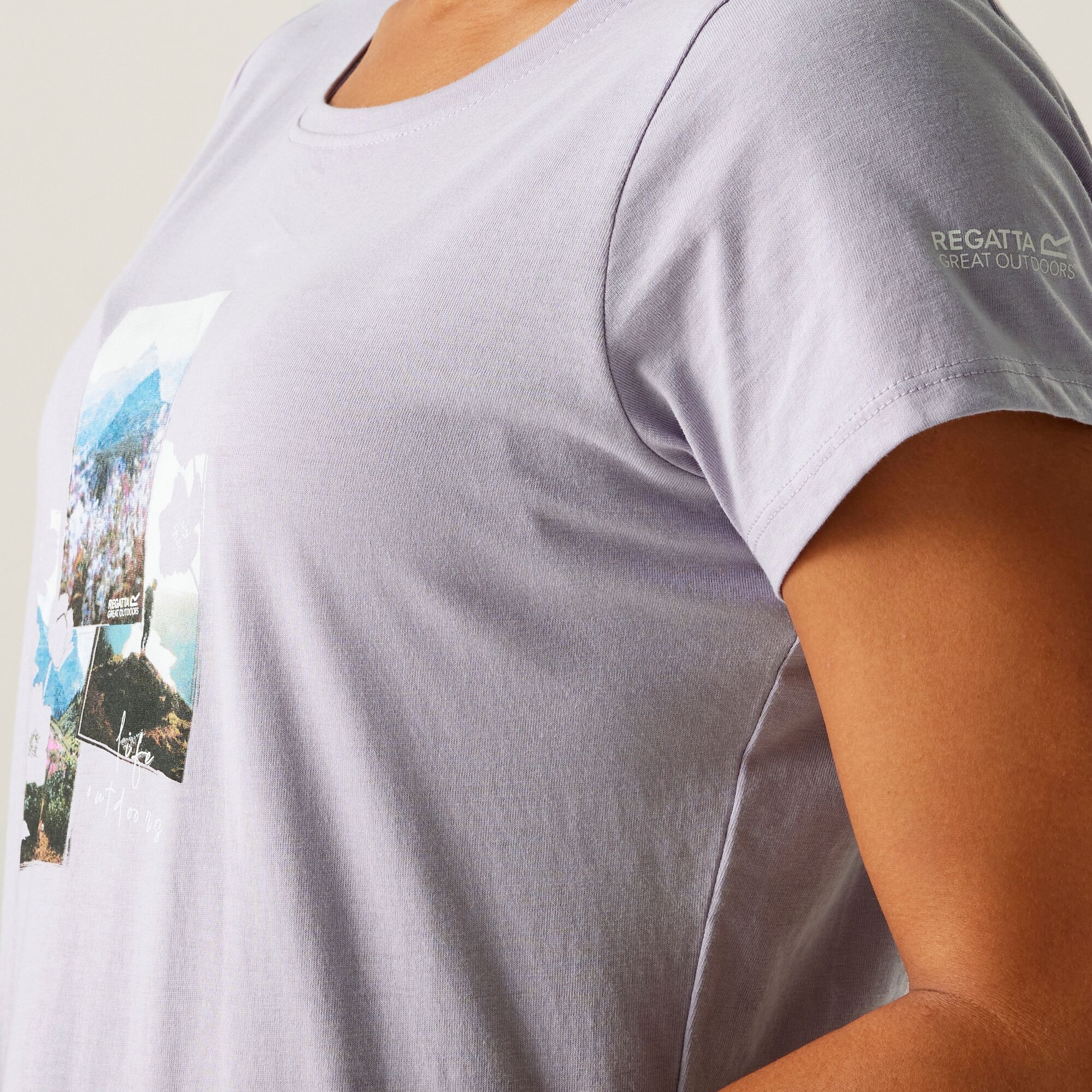 Women's Breezed V T-Shirt | Wisteria