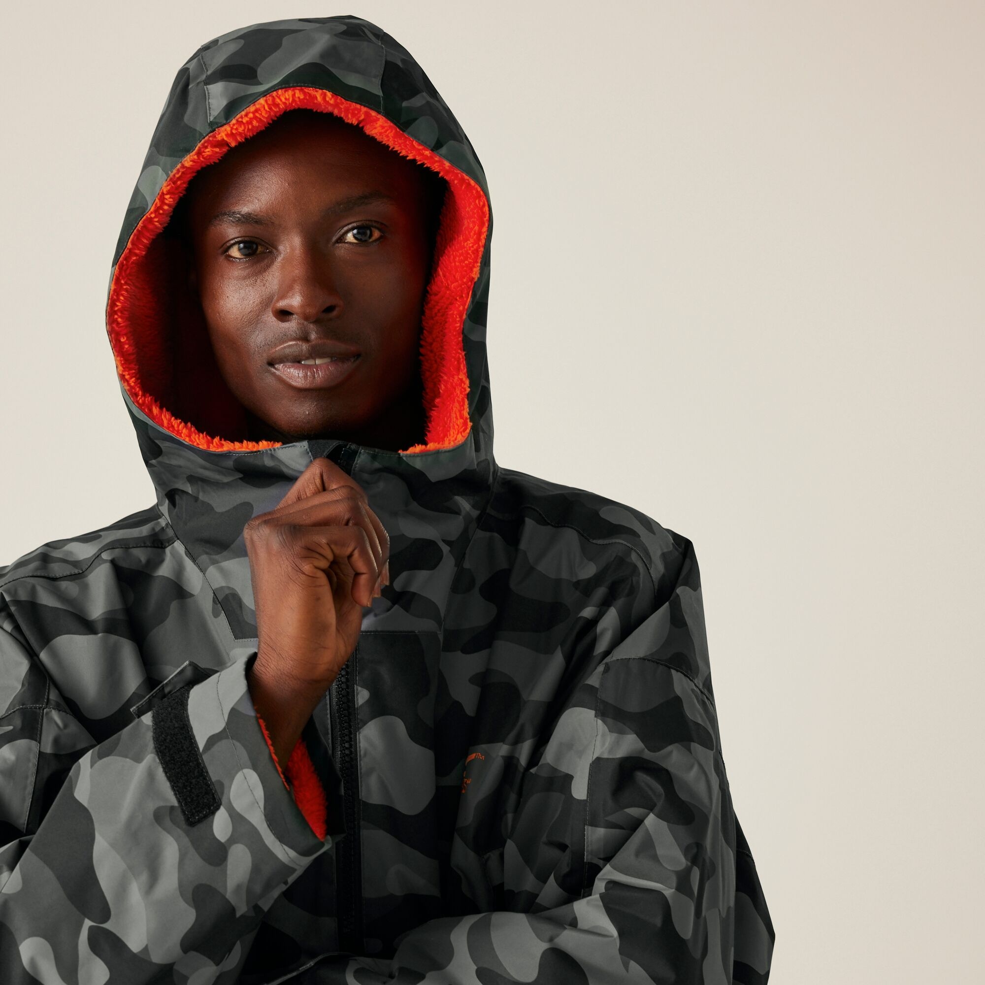 Adult's Waterproof Changing Robe | Grey Black Camo