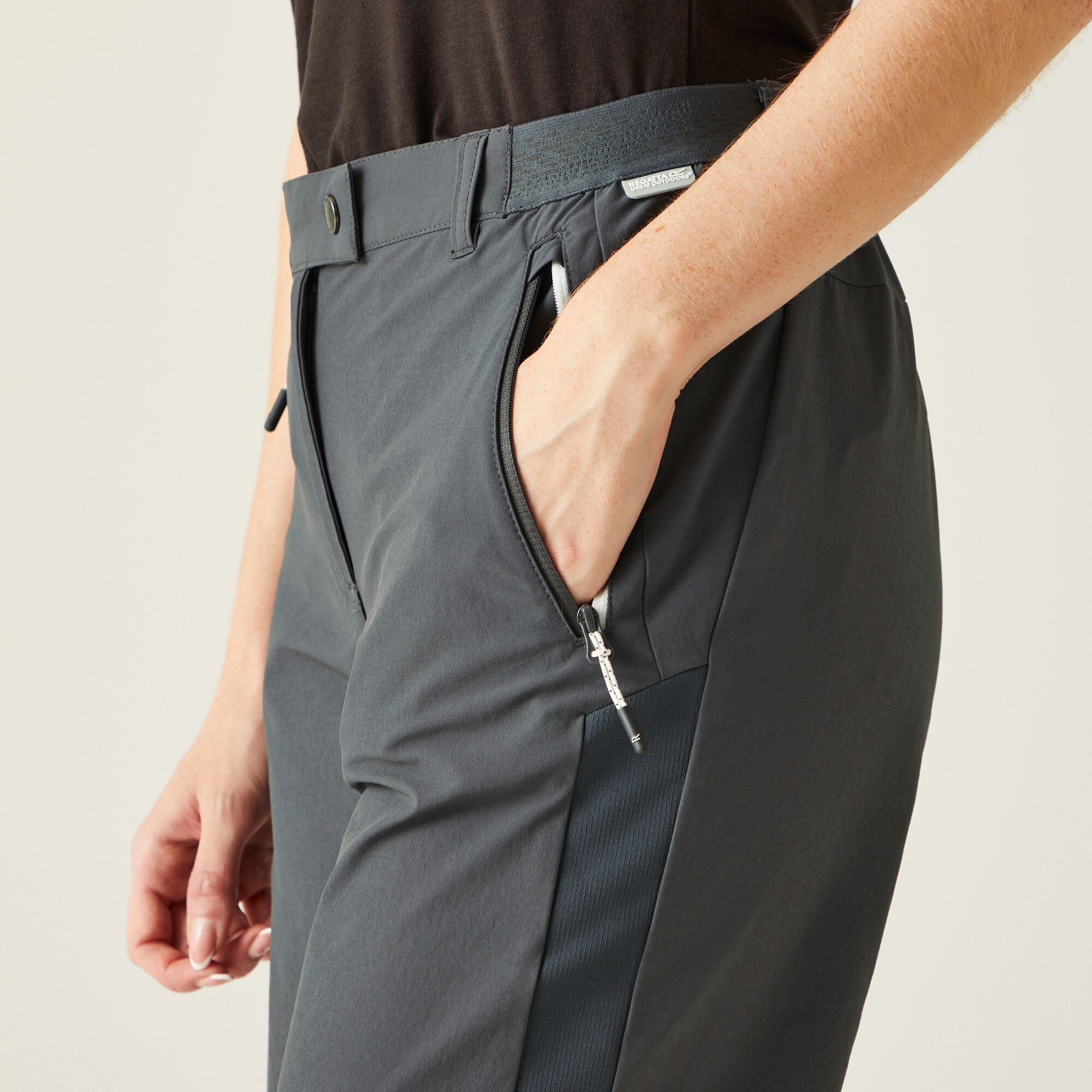 Women's Mountain II Walking Shorts | Seal Grey