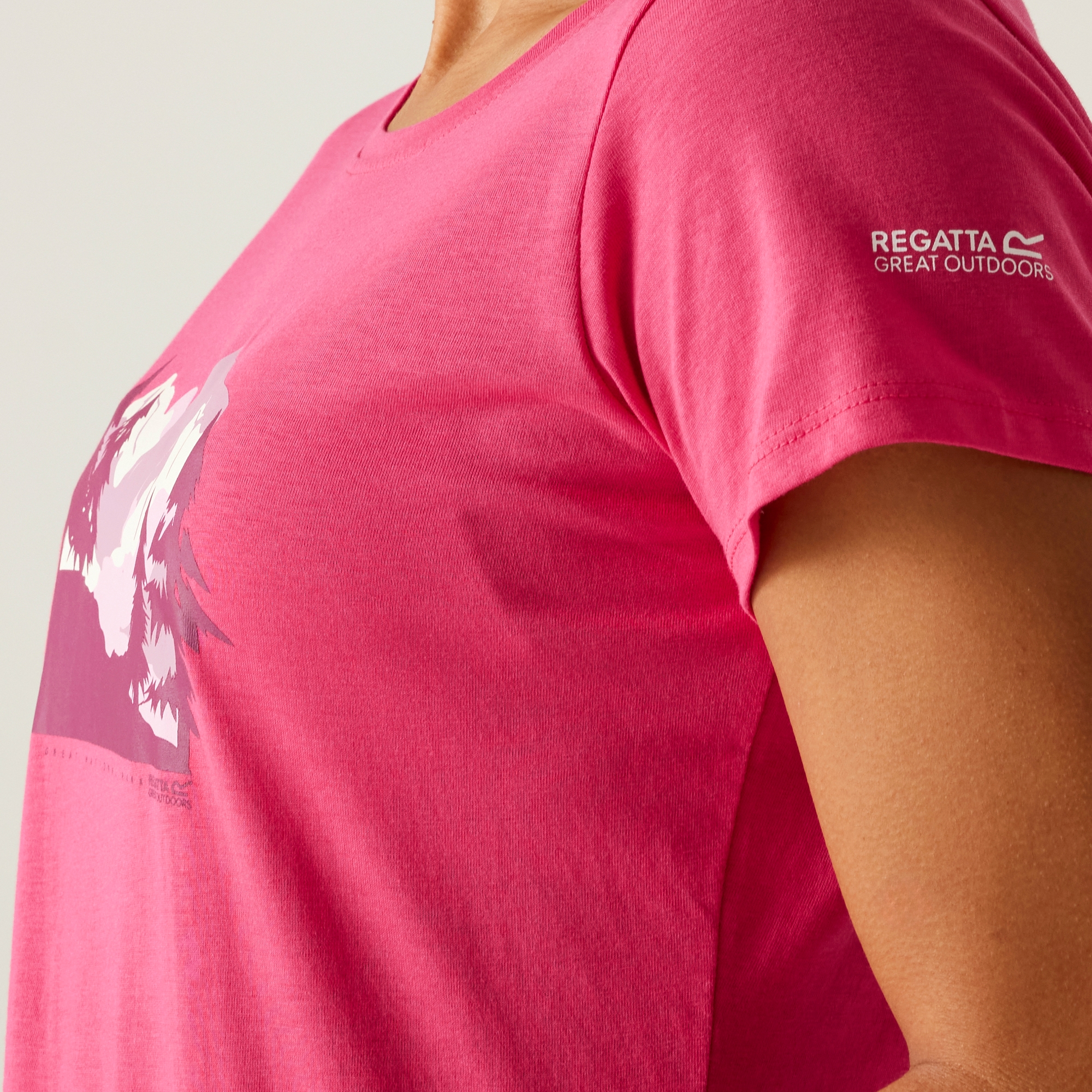 Women's Breezed V T-Shirt | Pop