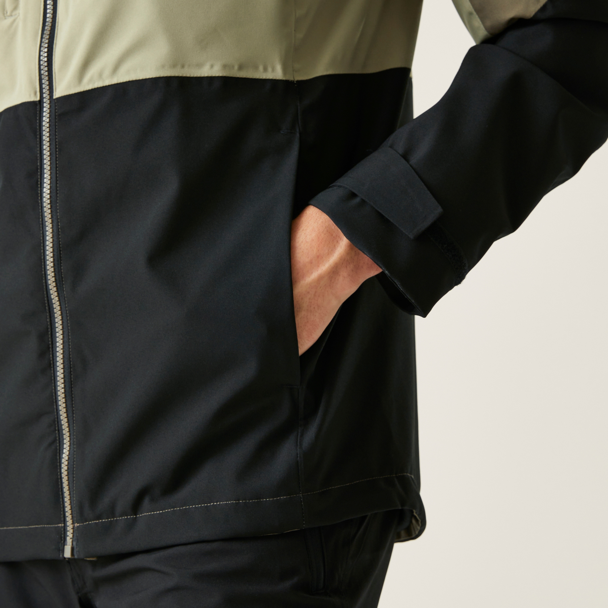 Men's Maland II Waterproof Jacket | Golden Sand Treetop Black