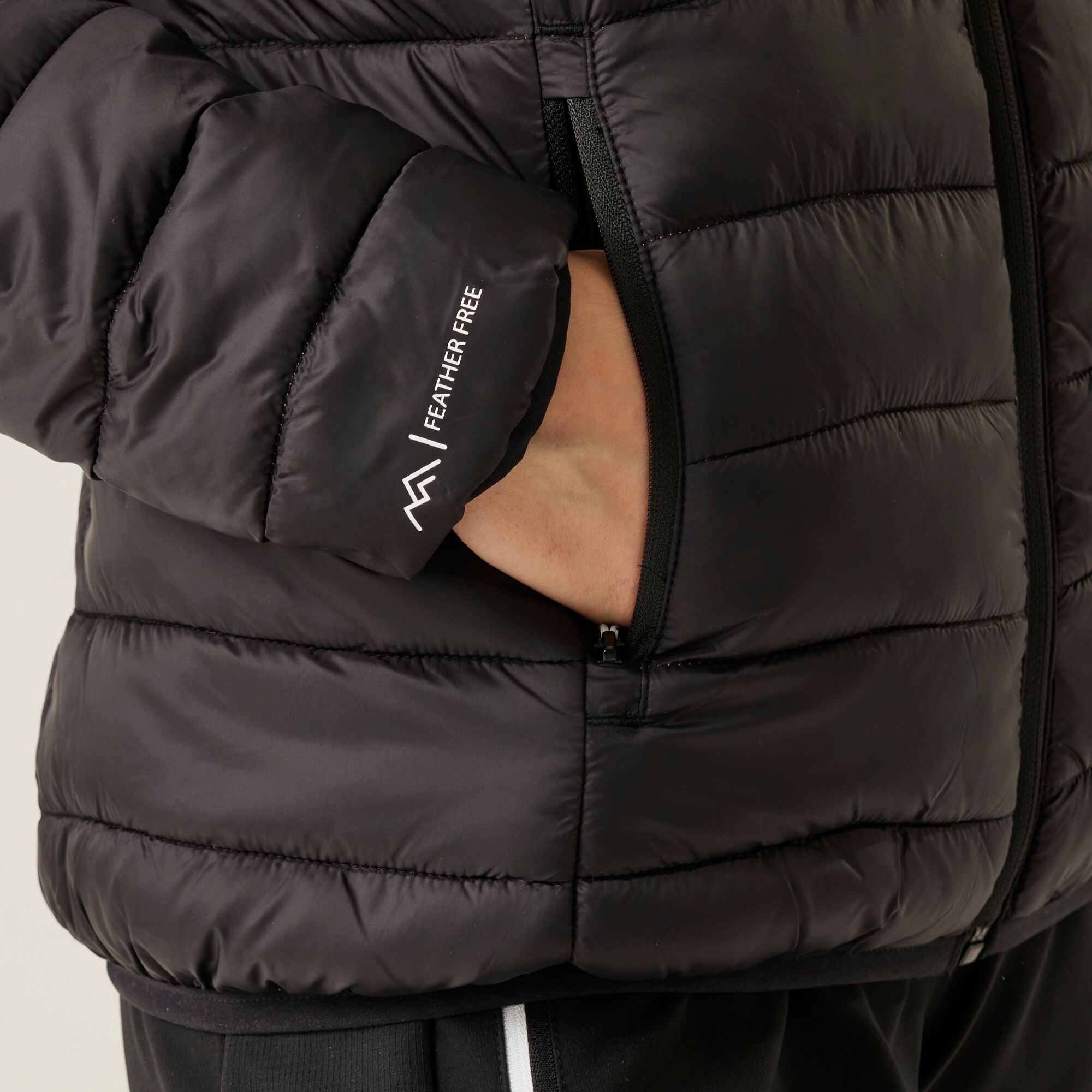 Women's Marizion Quilted Jacket | Black Mineral Red