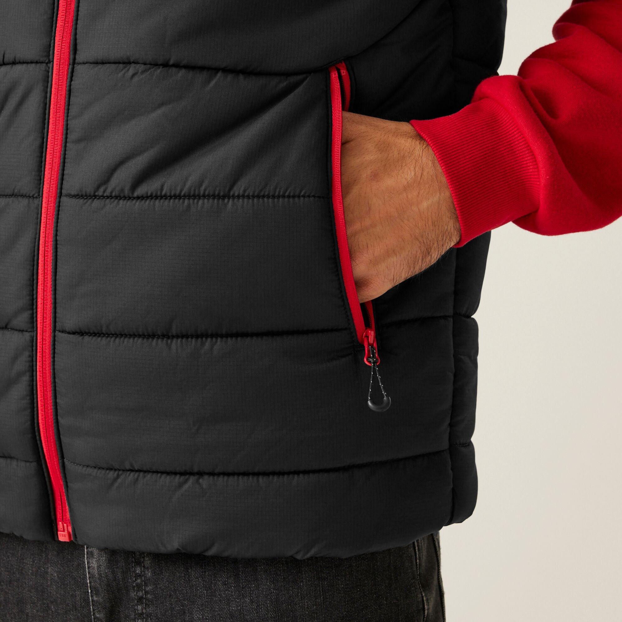 Men's Navigate Thermal Bodywarmer | Black Classic Red