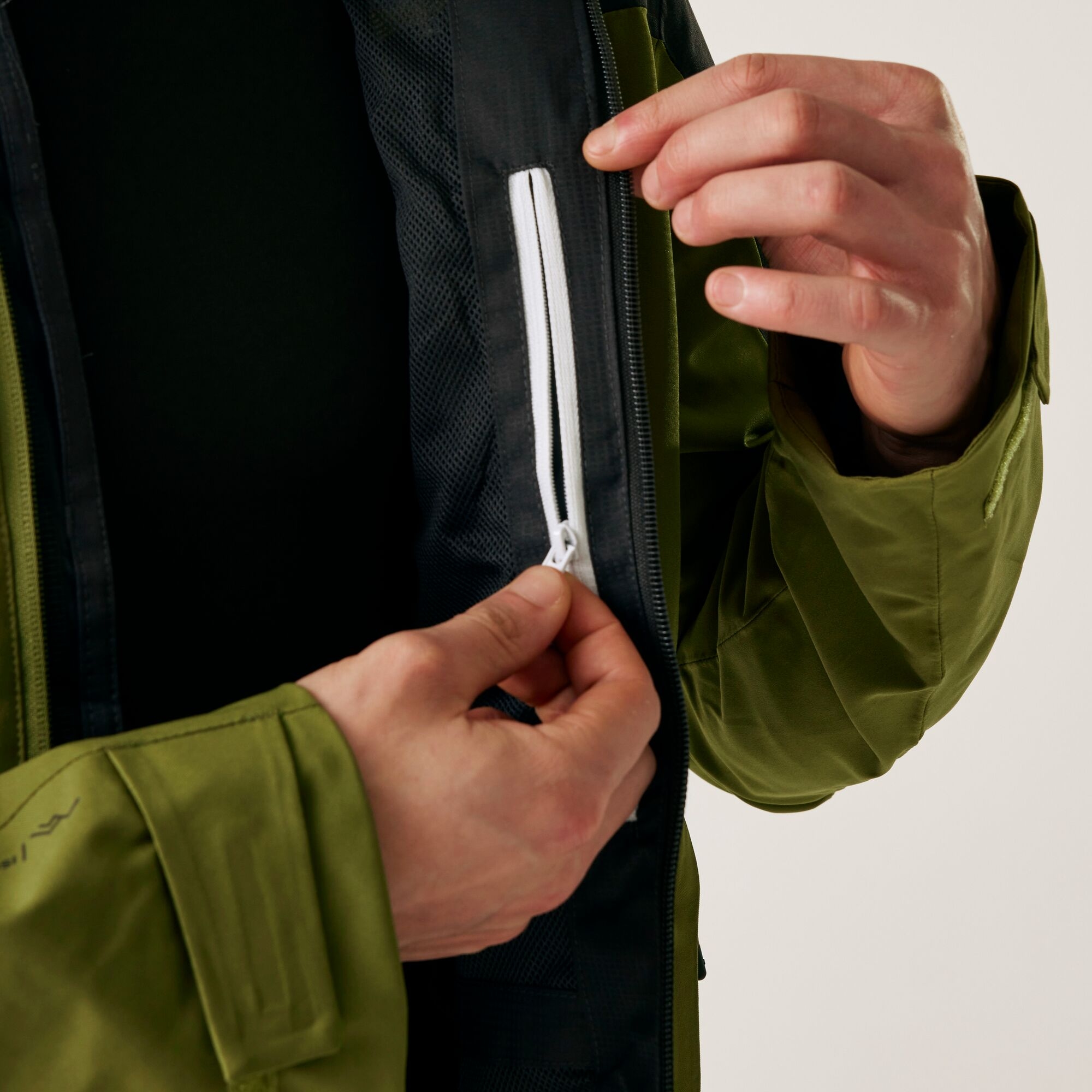 Men's Highton IV Stretch Waterproof Jacket | Nephrite Green Ash