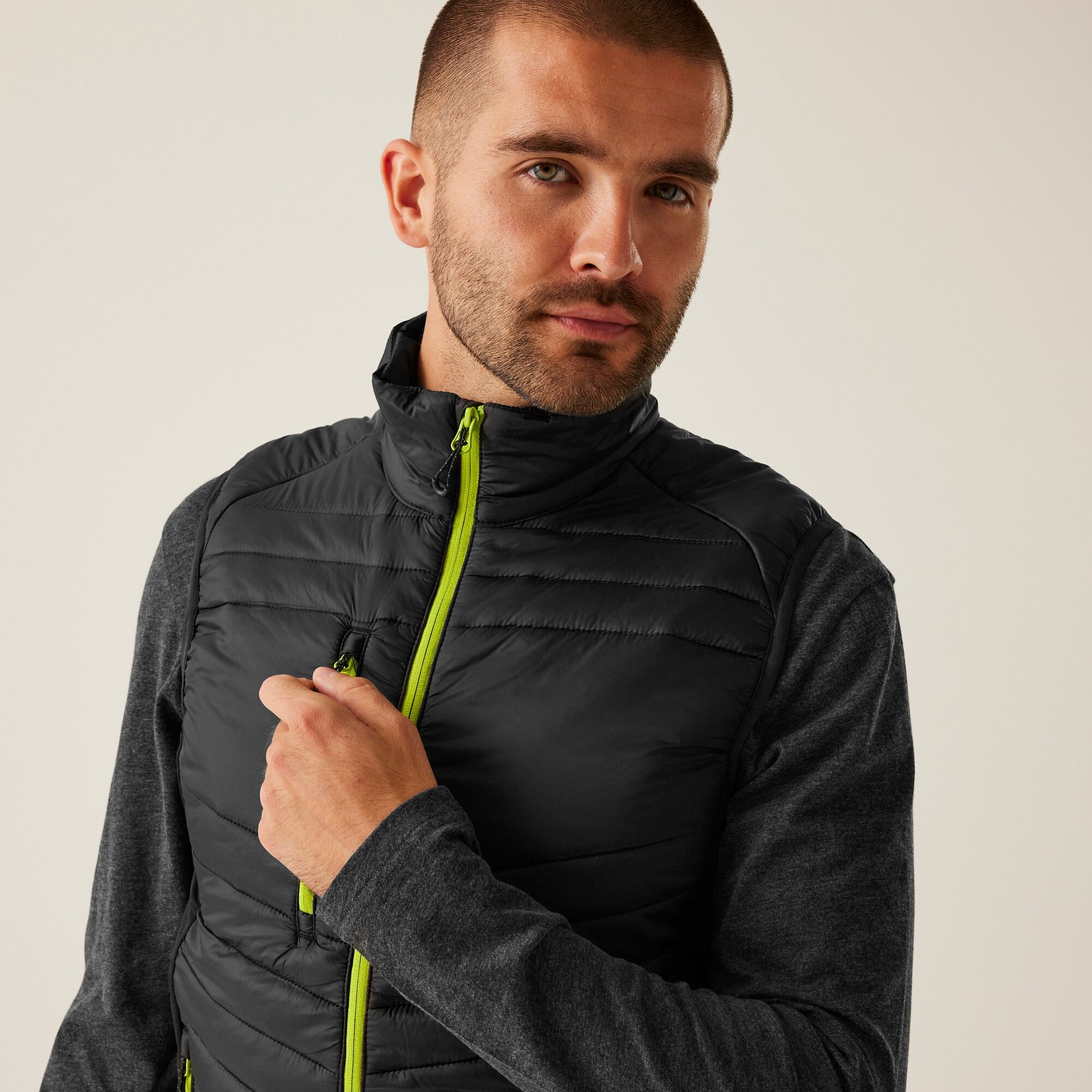 Men's Navigate Hybrid Bodywarmer | Black Lime Green