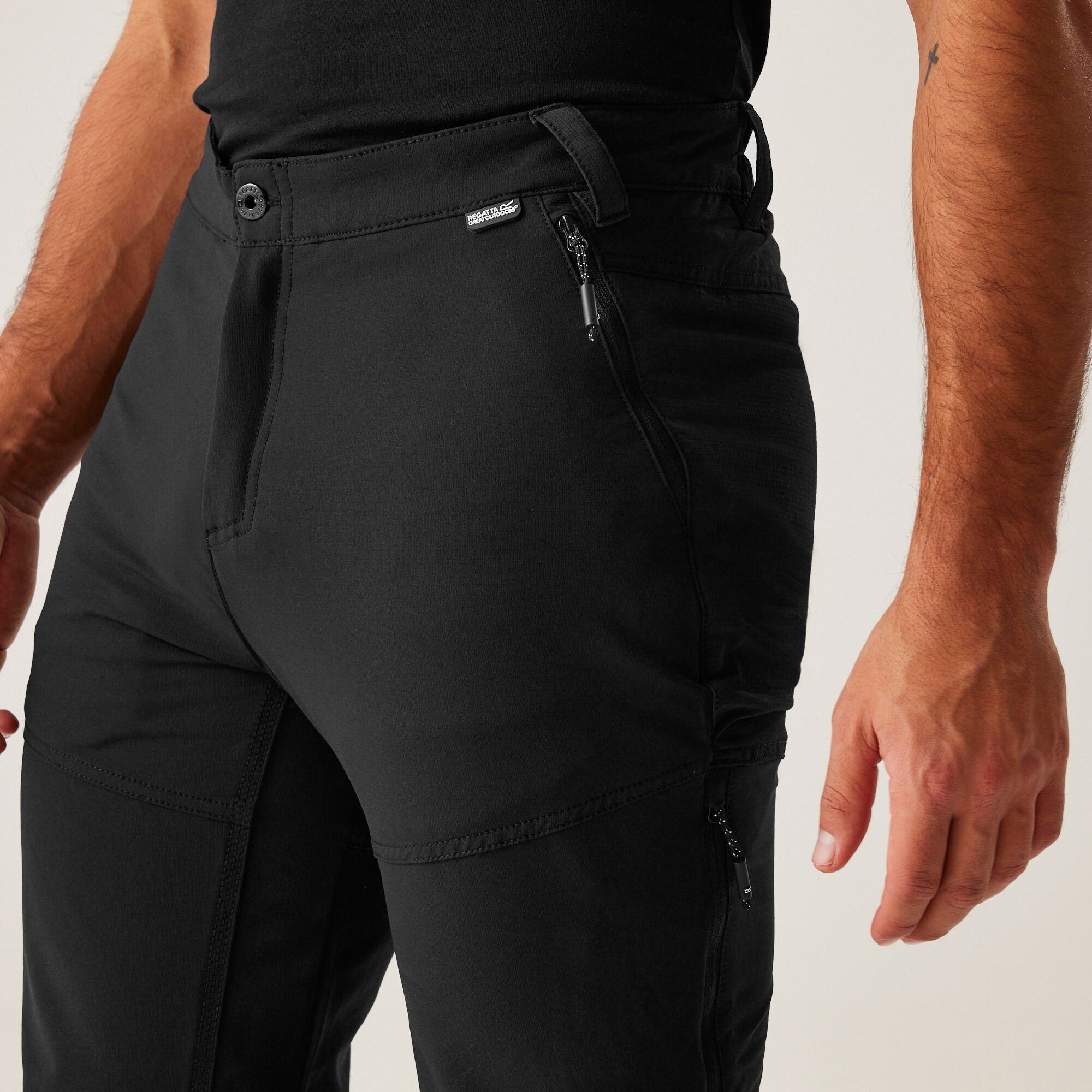Men's Questra V Walking Trousers | Black