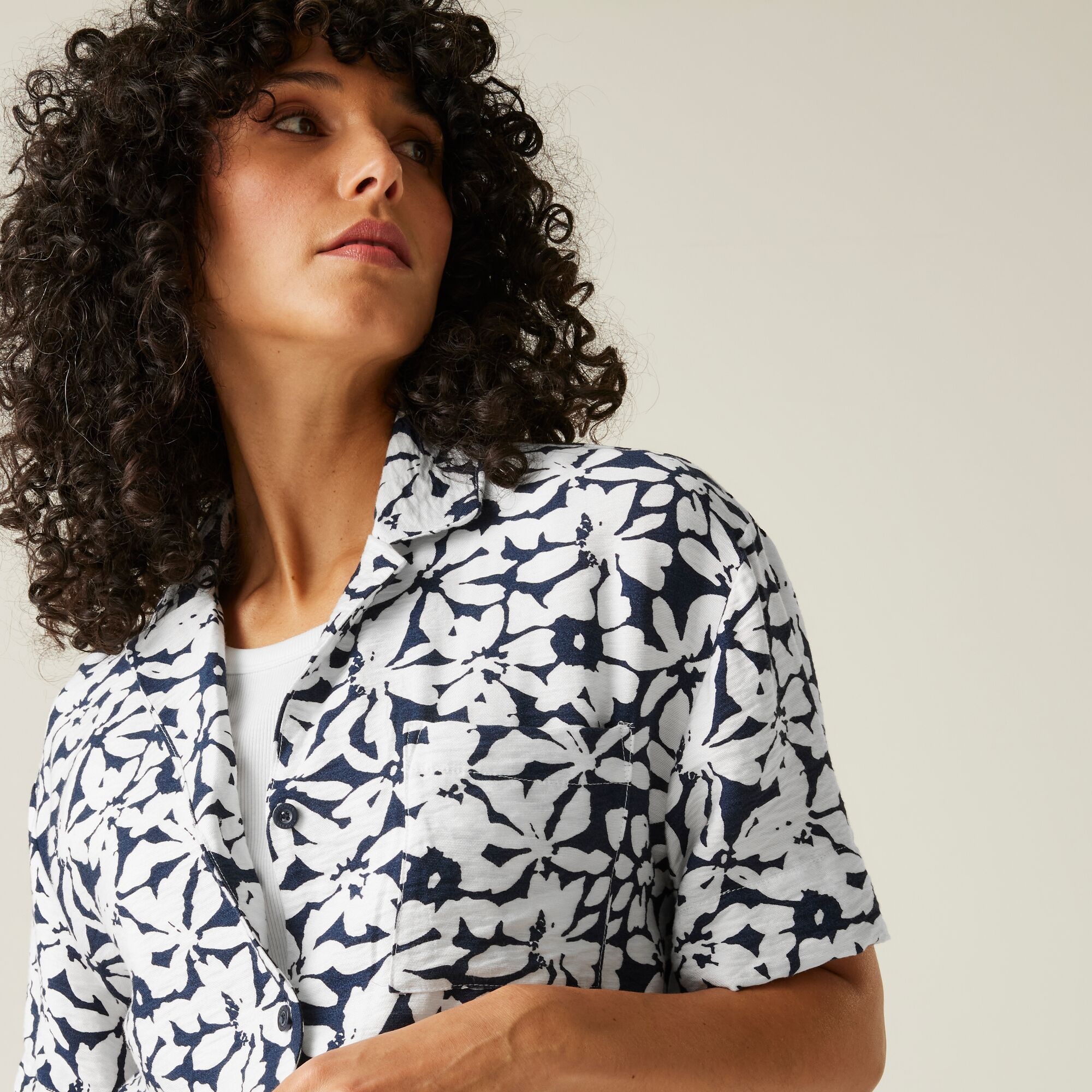 Women's Salise Lightweight Shirt | Navy White Large Floral