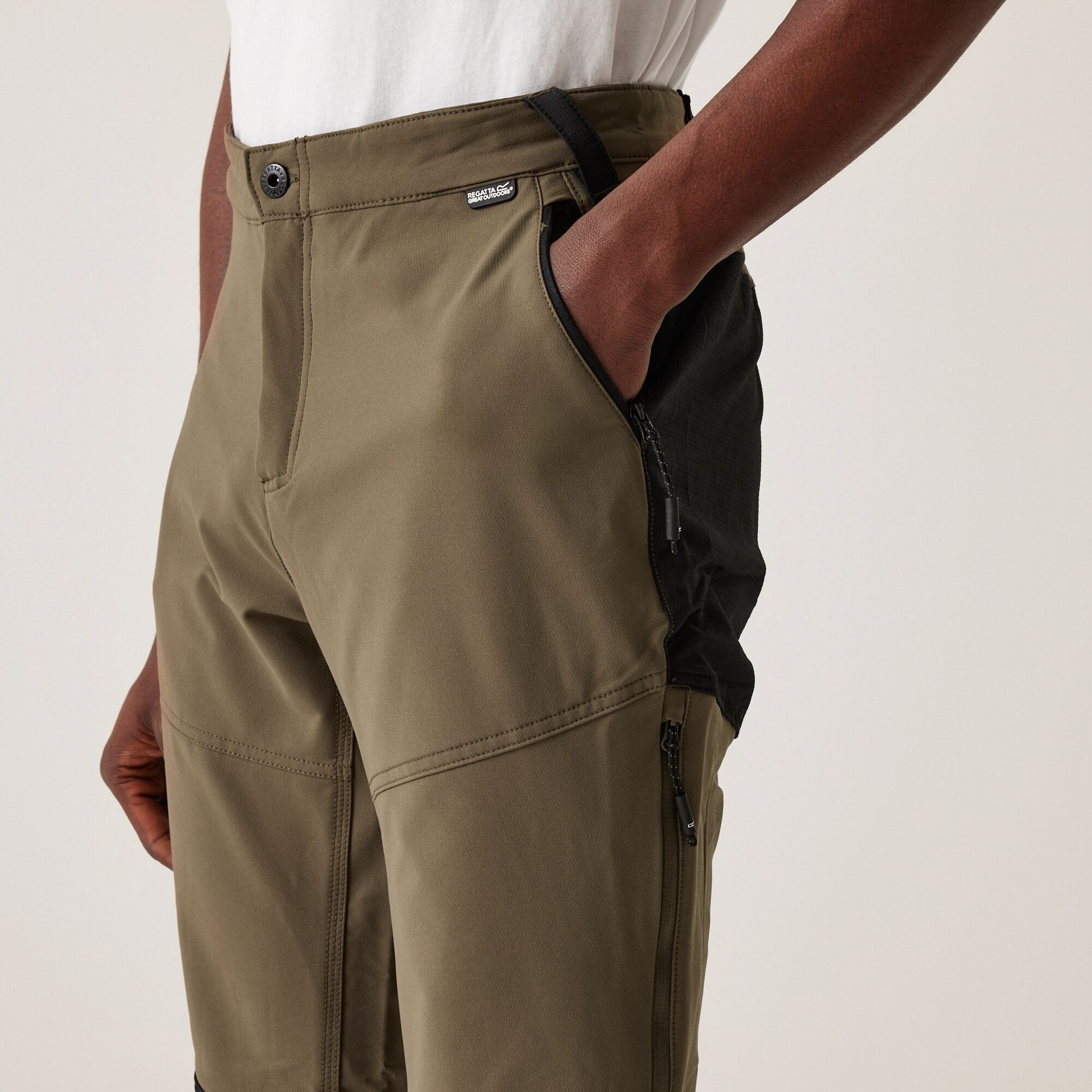 Men's Questra V Walking Trousers | Crocodile Black