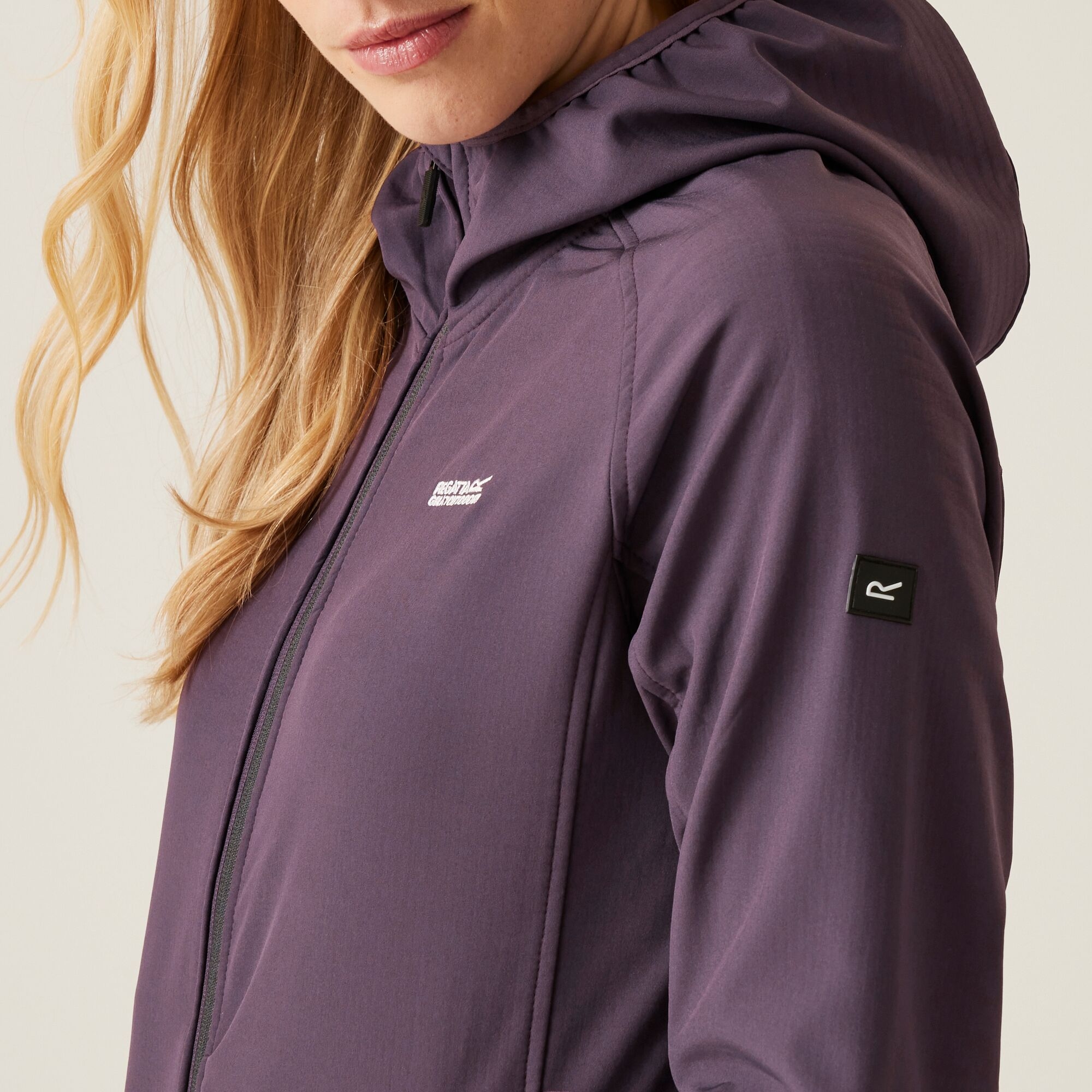 Women's Arec III Softshell Jacket | Deep Plum