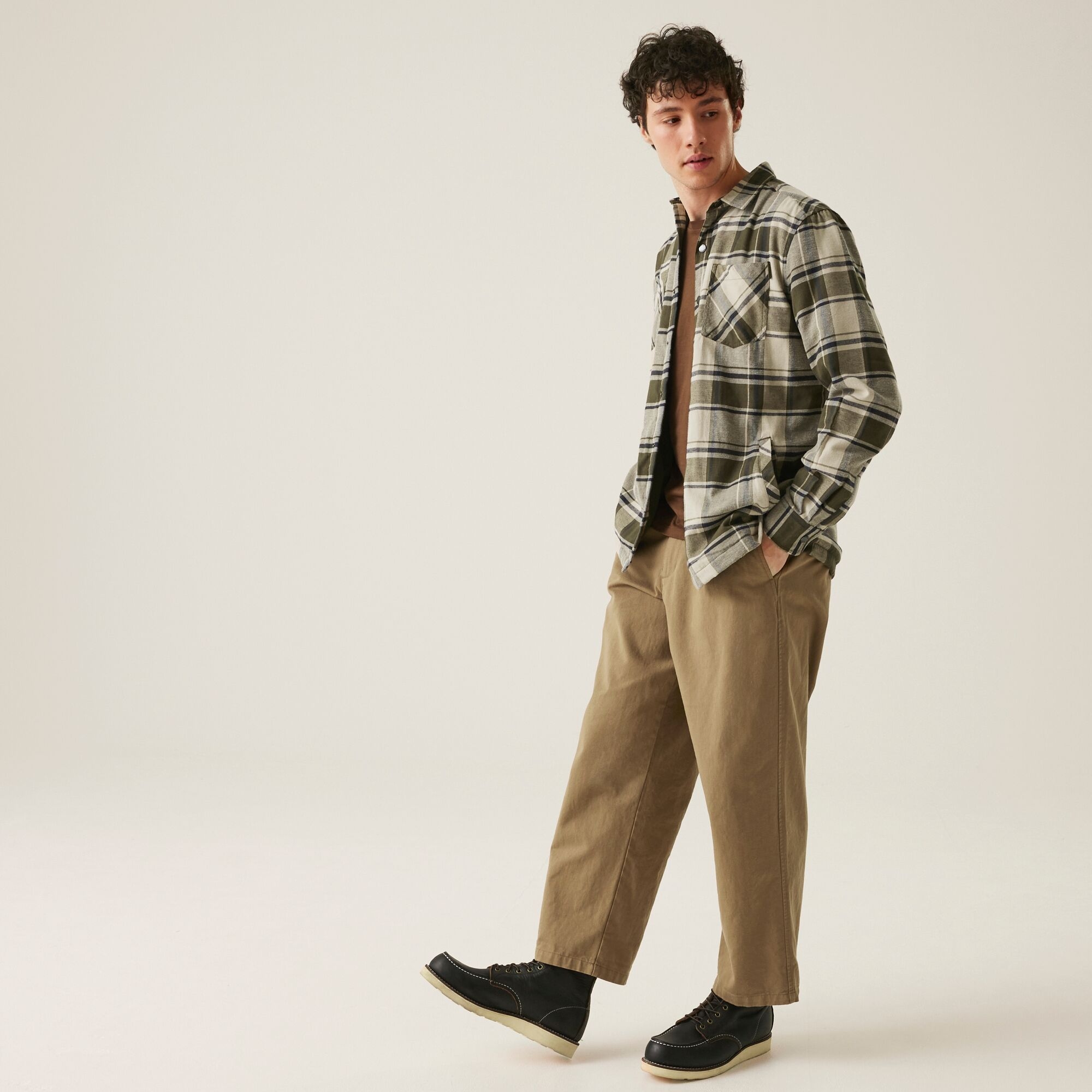 Men's Thamos Long Sleeved Checked Shirt | Dark Khaki Moonstruck