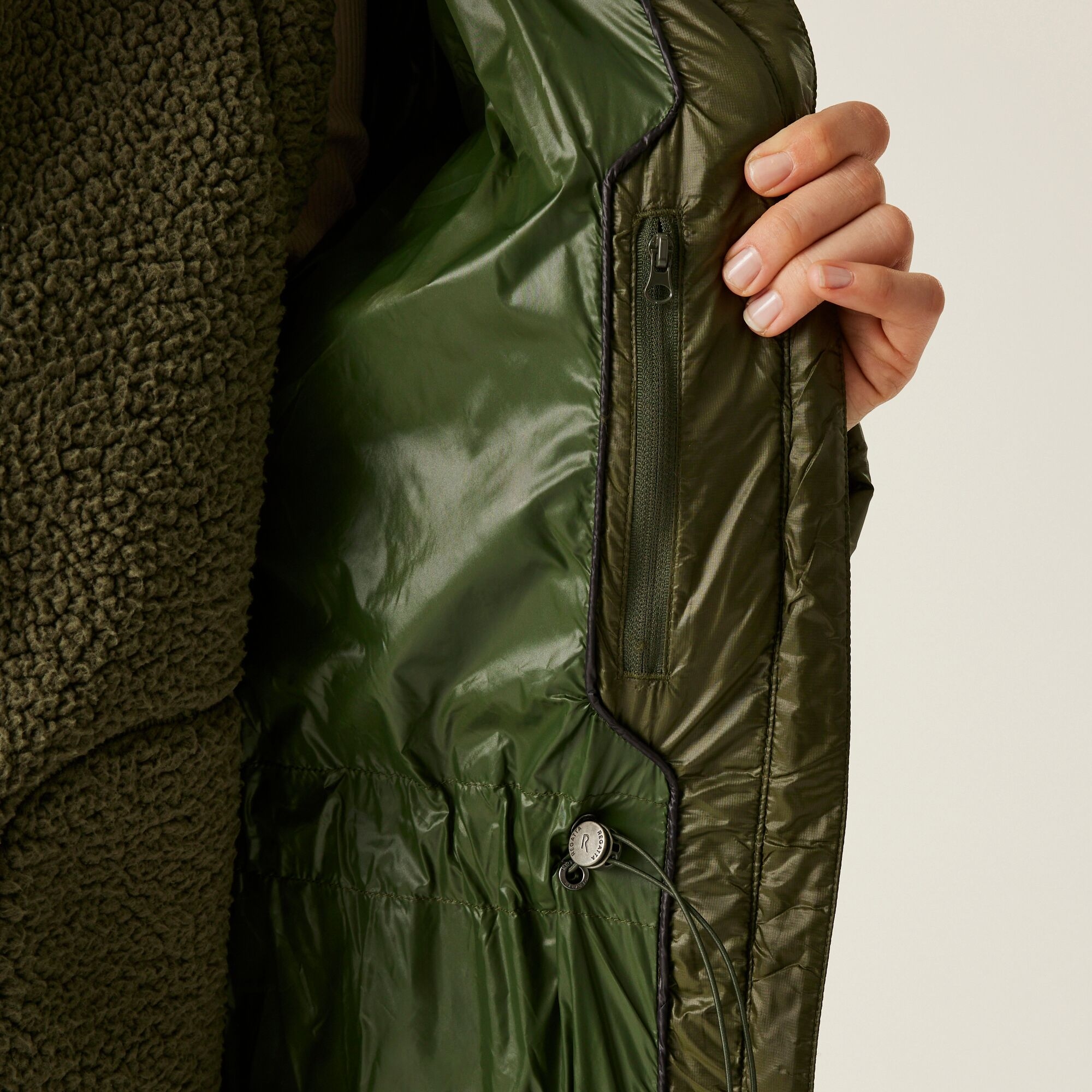 Women's Cambrie II Quilted Jacket | Dark Khaki