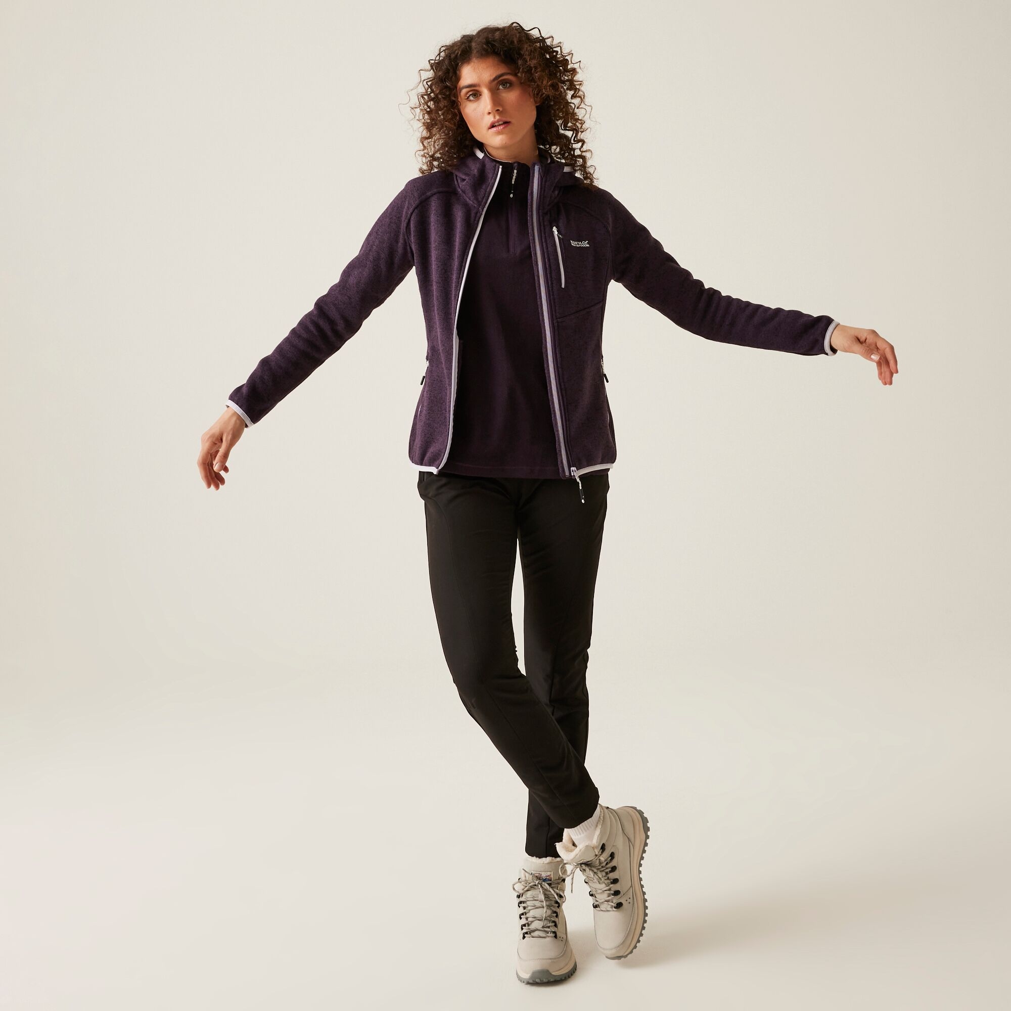 Women's Newhill Hooded Fleece | Deep Plum