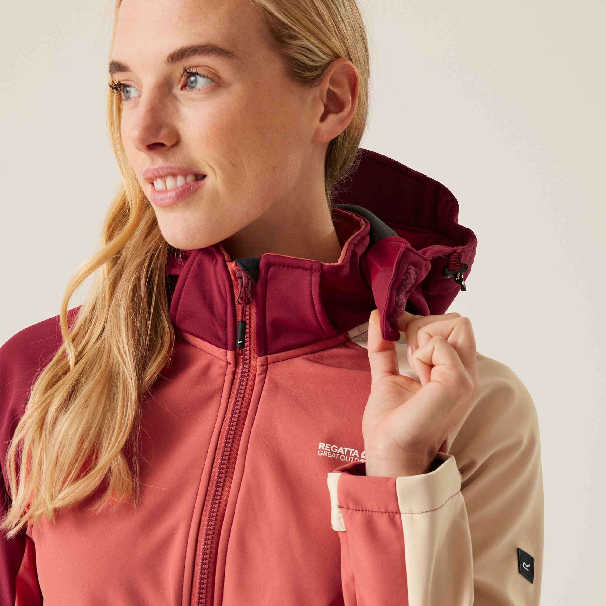 Women's Desoto X Softshell Jacket | Rumba Red Mineral Red