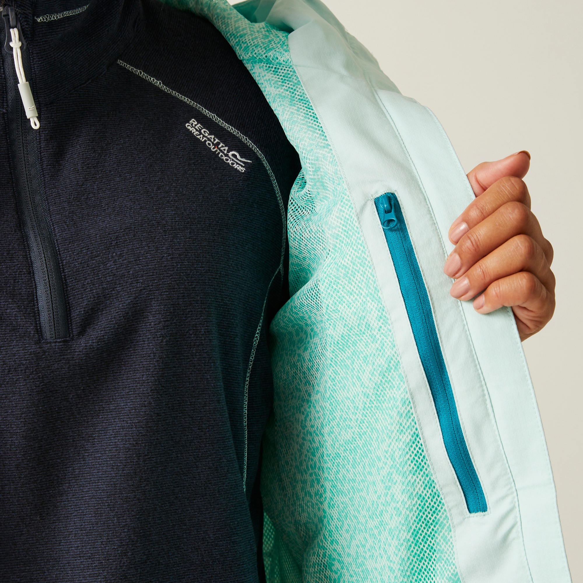 Women's Hamara IV Waterproof Jacket | Icy Morn