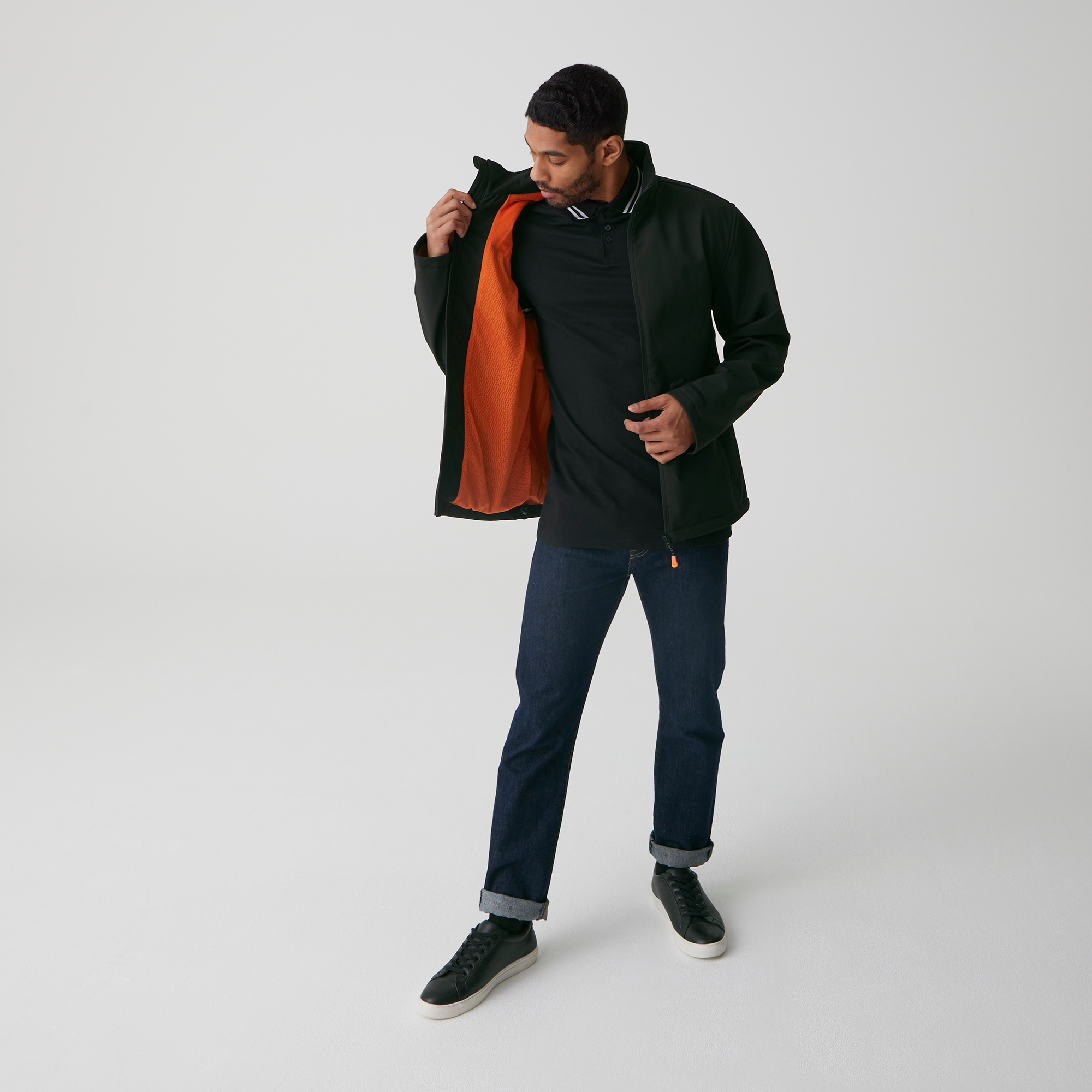 Men's Thermogen Heated Softshell Jacket | Black