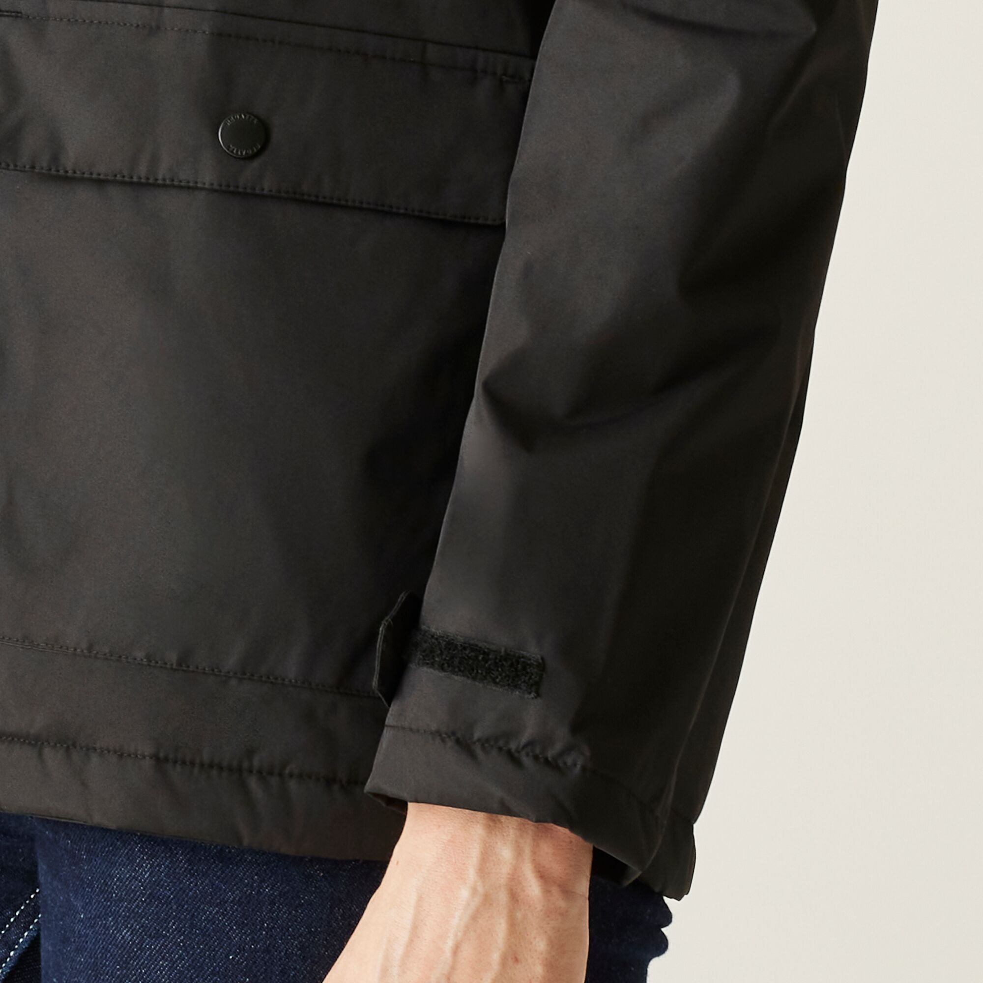Women's Broadia Waterproof Jacket | Black