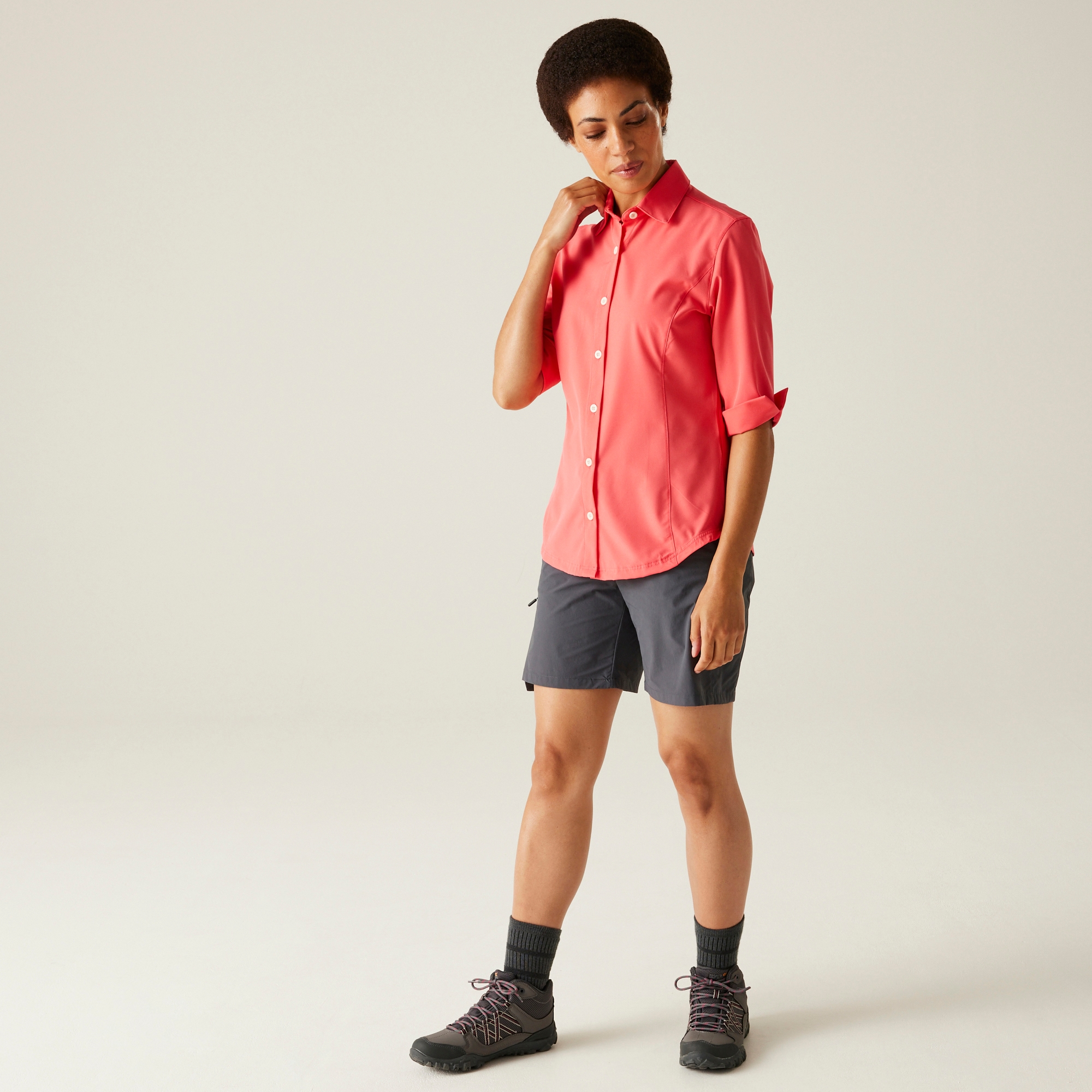 Women's Kinnis Lightweight Shirt | Peach Bloom Solid