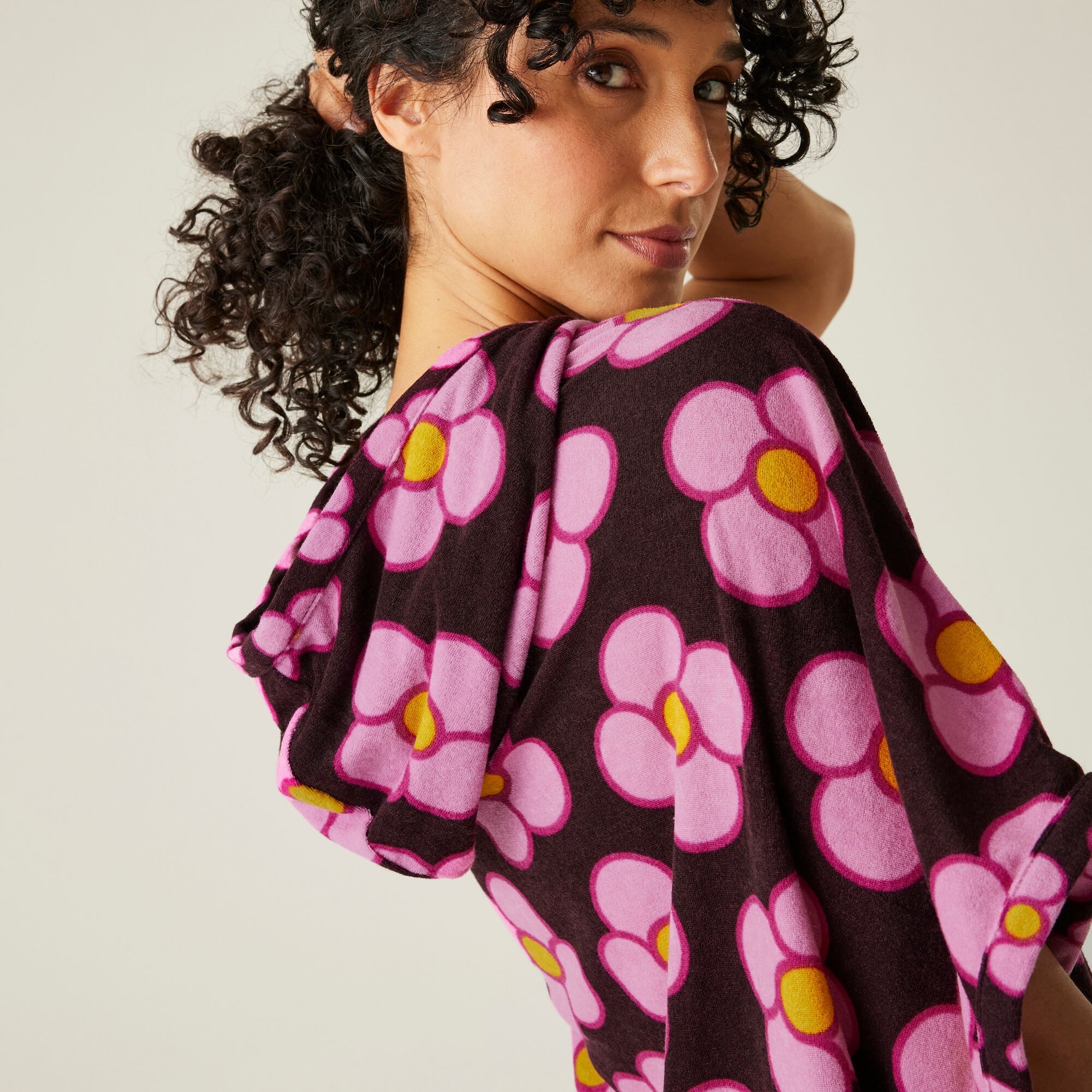 Orla Kiely Towelling II Robe | Spinning Flower Morello