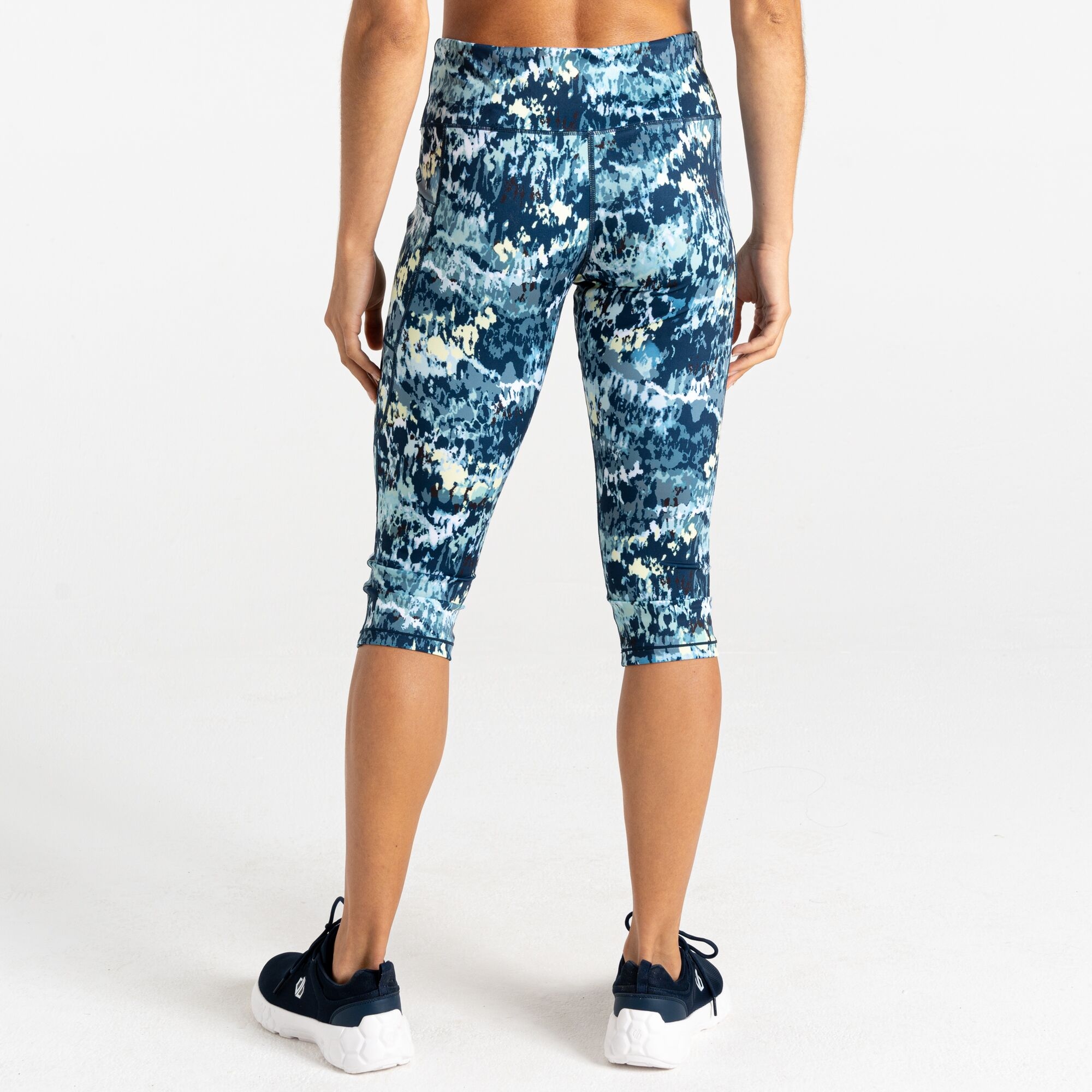 Women's Influential II 3/4 Leggings | Mist Dash Print