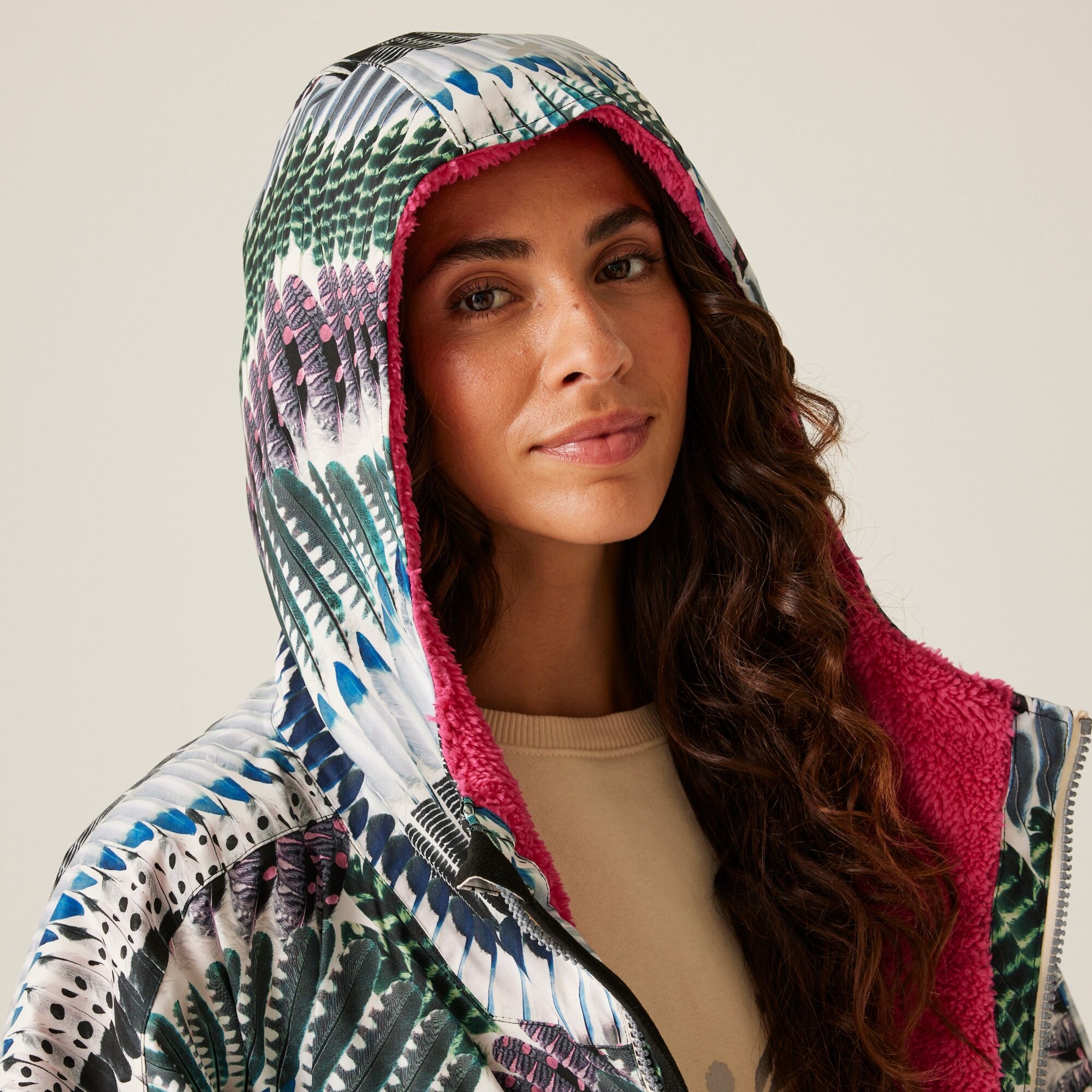 Christian Lacroix - Unisex Lebosc Changing Robe | Prete Moi Ta Plume Print
