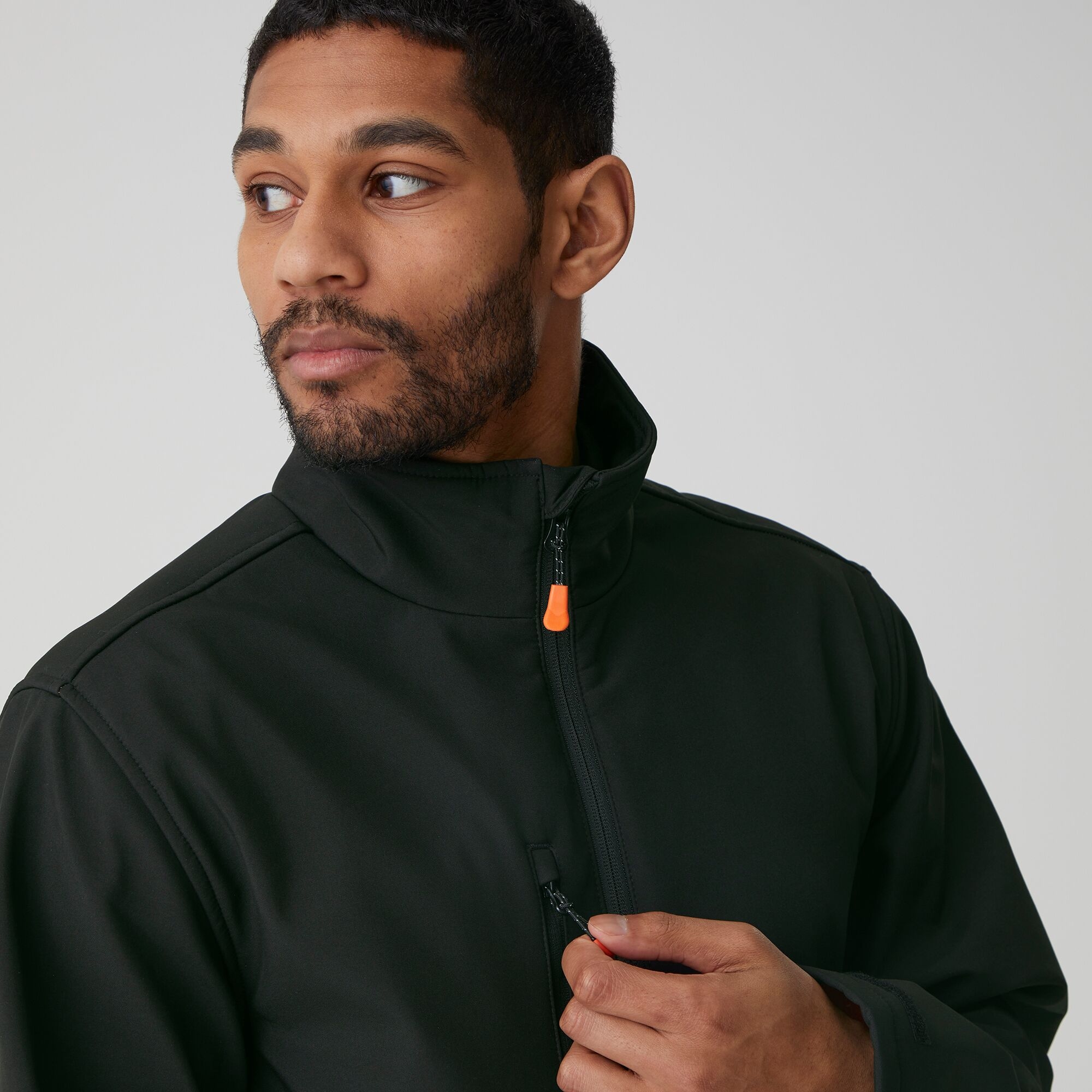 Men's Thermogen Heated Softshell Jacket | Black