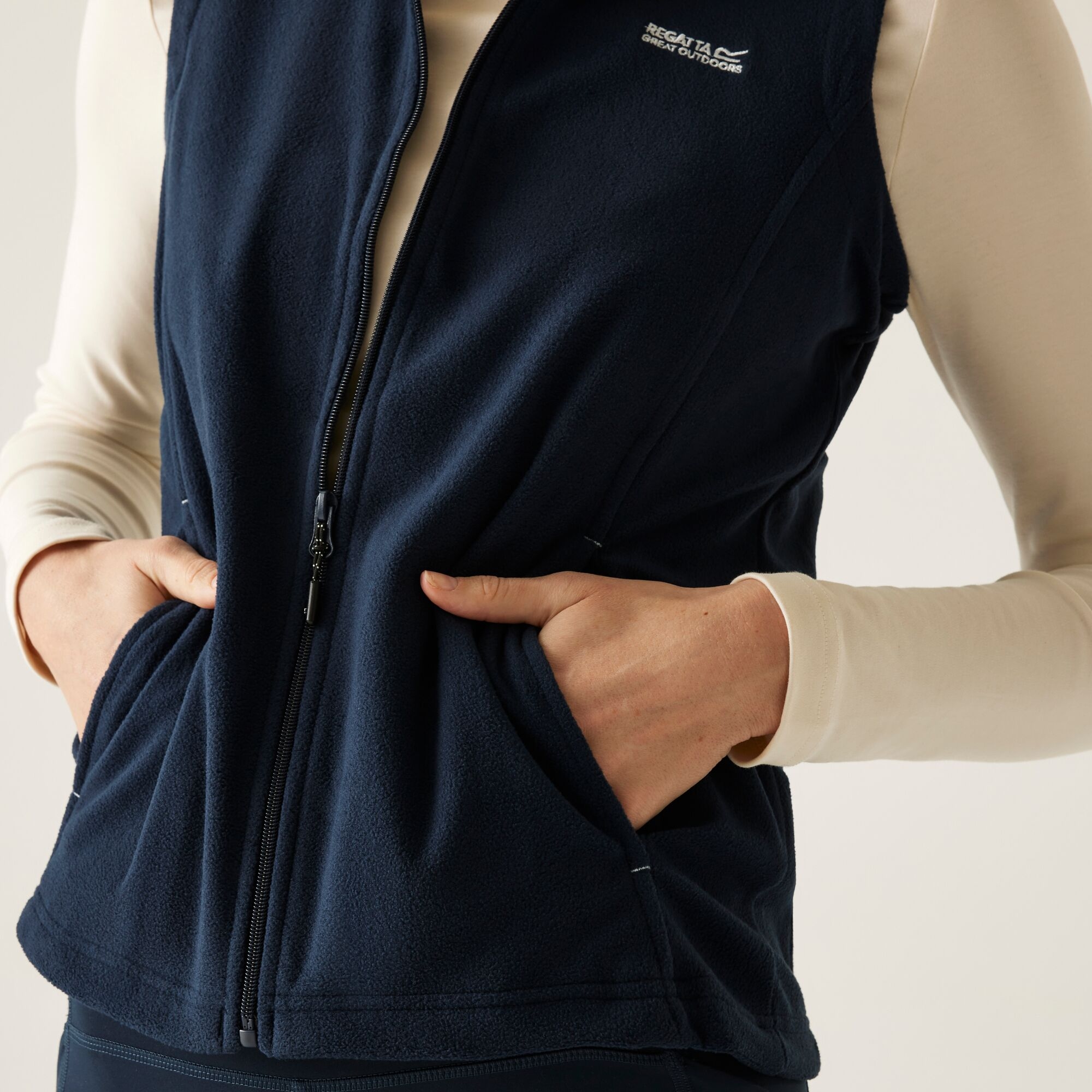Women's Sweetness II Fleece Gilet | Navy Polar Bear