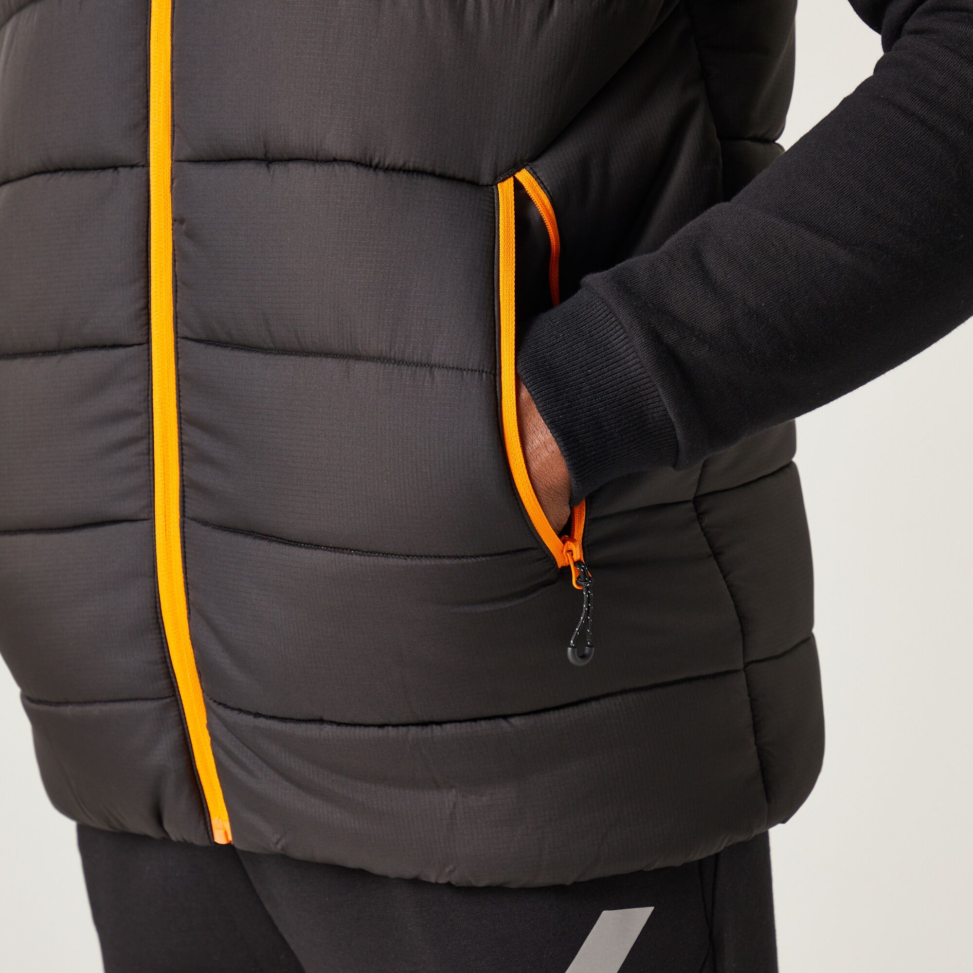Men's Navigate Thermal Bodywarmer | Black Orange Pop