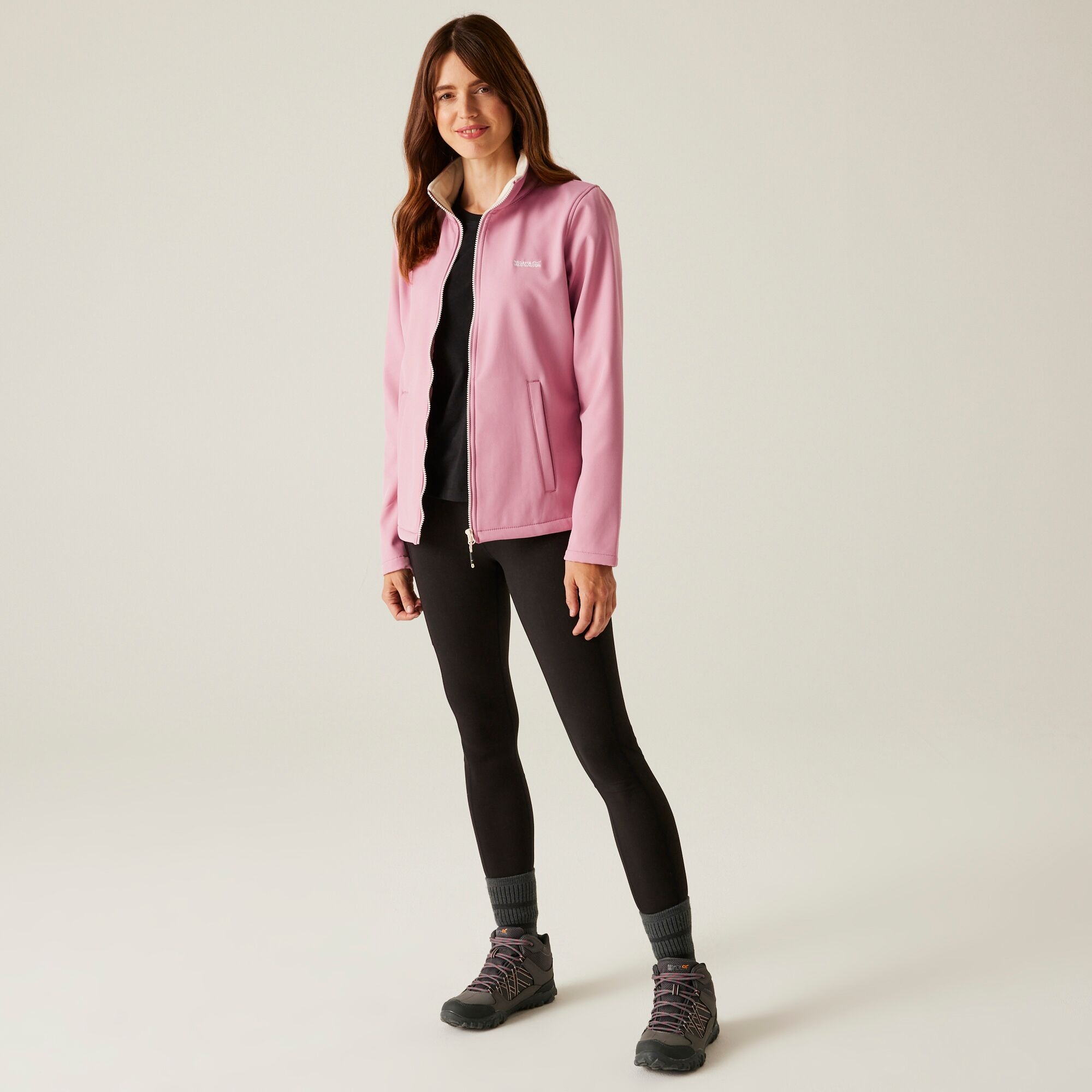 Women's Connie V Softshell Walking Jacket | Lilas Light Vanilla