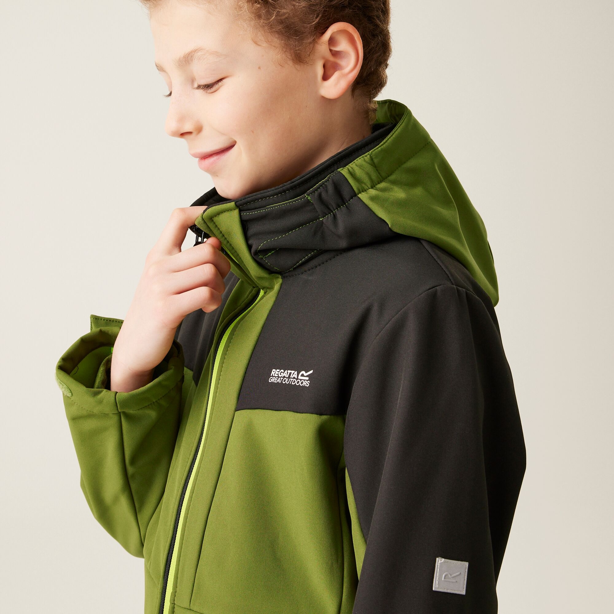 Kids' Haydenbury II Softshell Jacket | Nephrite Green Black
