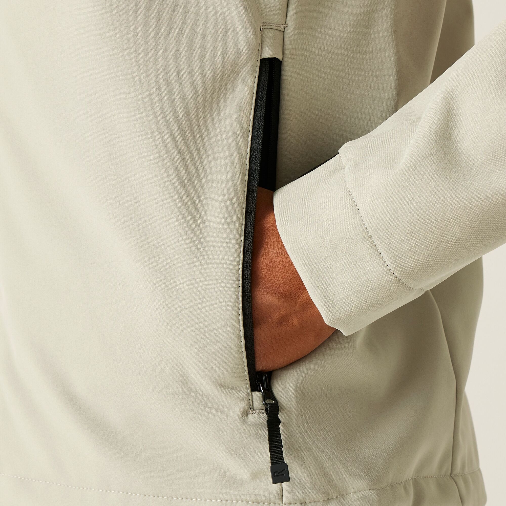 Men's Dendrick Softshell Jacket | Abbeystone Black