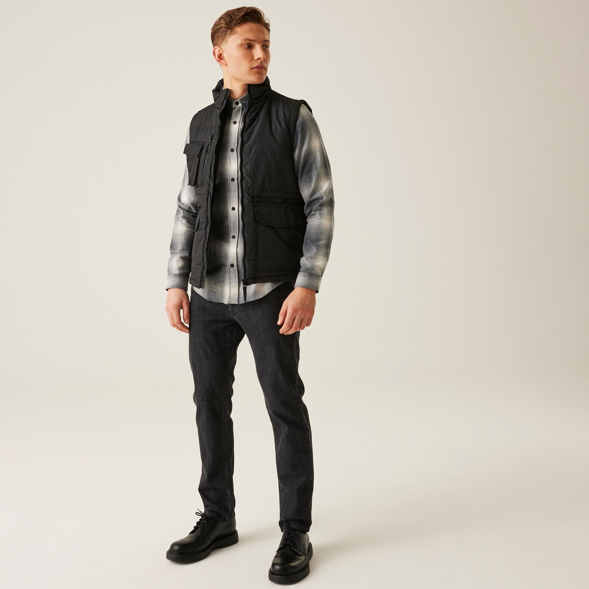 Men's Steller Multi Zip Insulated Bodywarmer | Black