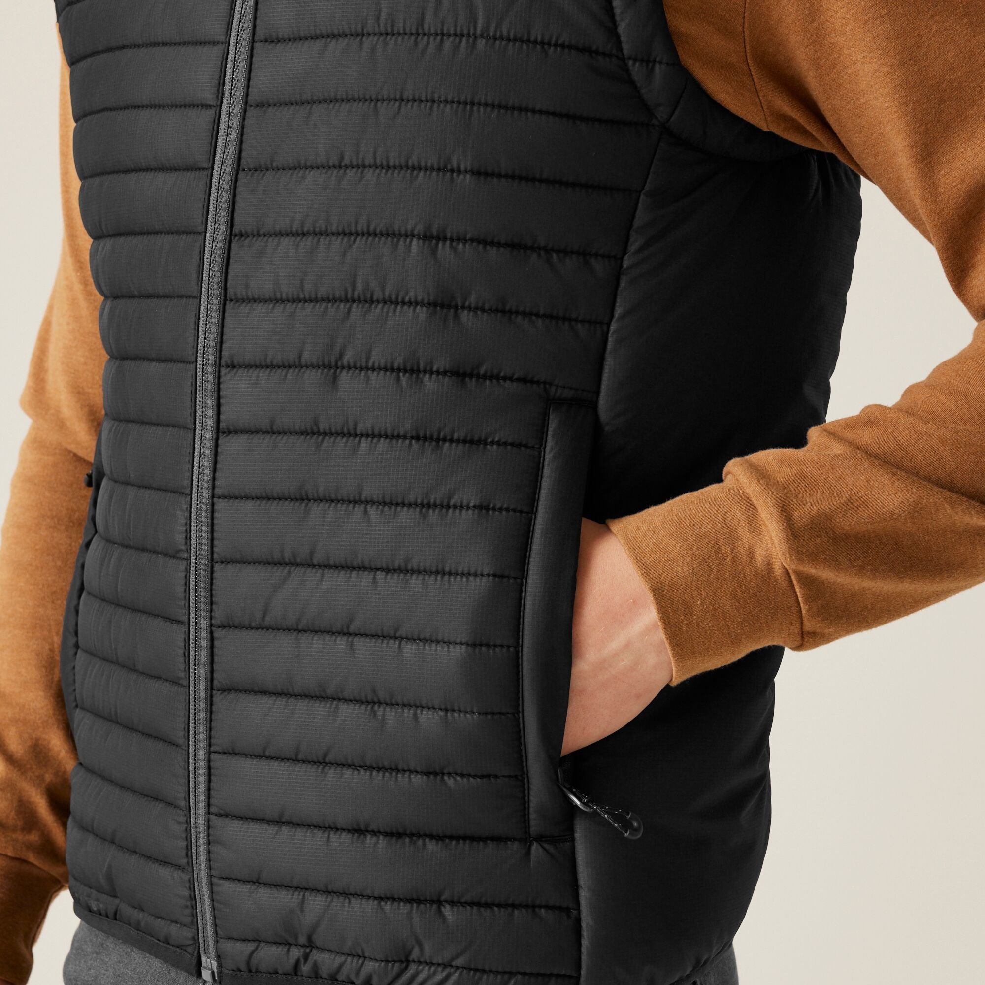 Men's Honestly Made 100% Recycled Insulated Bodywarmer | Black