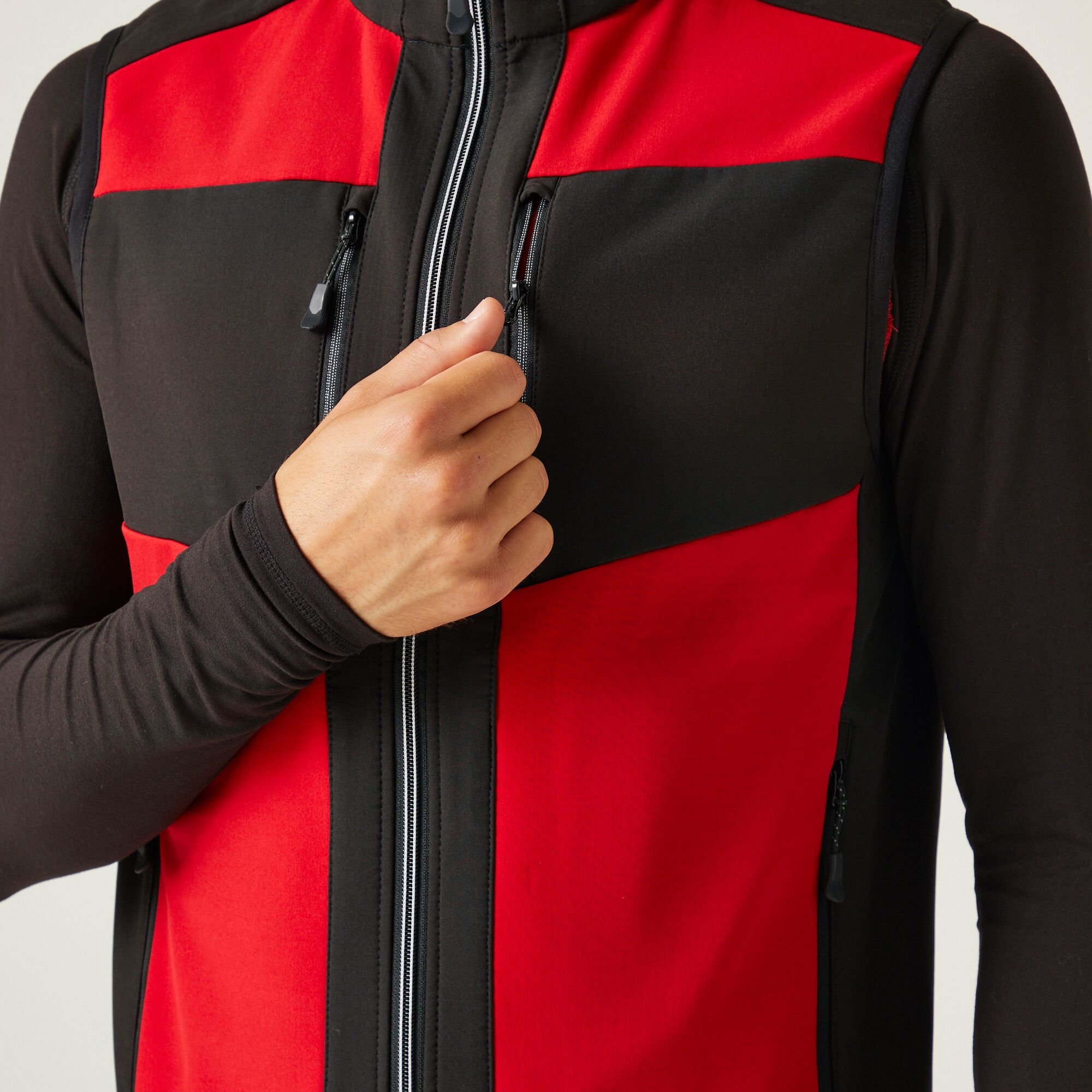 Men's E-Volve 2 Layer Softshell Bodywarmer | Classic Red Black