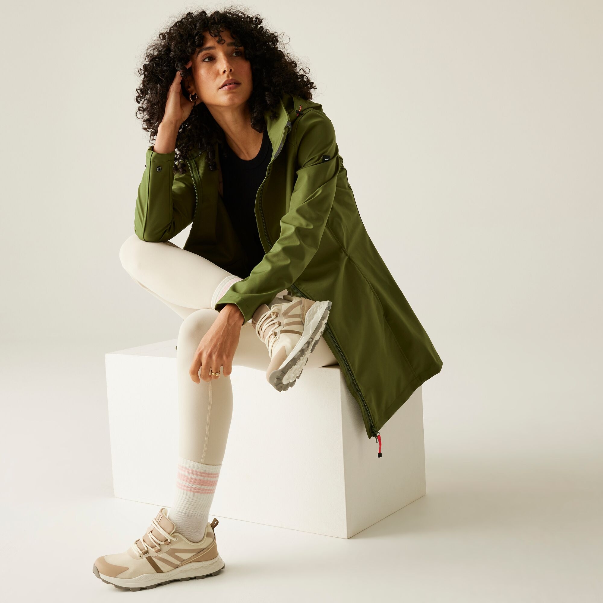 Women's Carisbrooke Softshell Jacket | Nephrite Green Peach Bloom