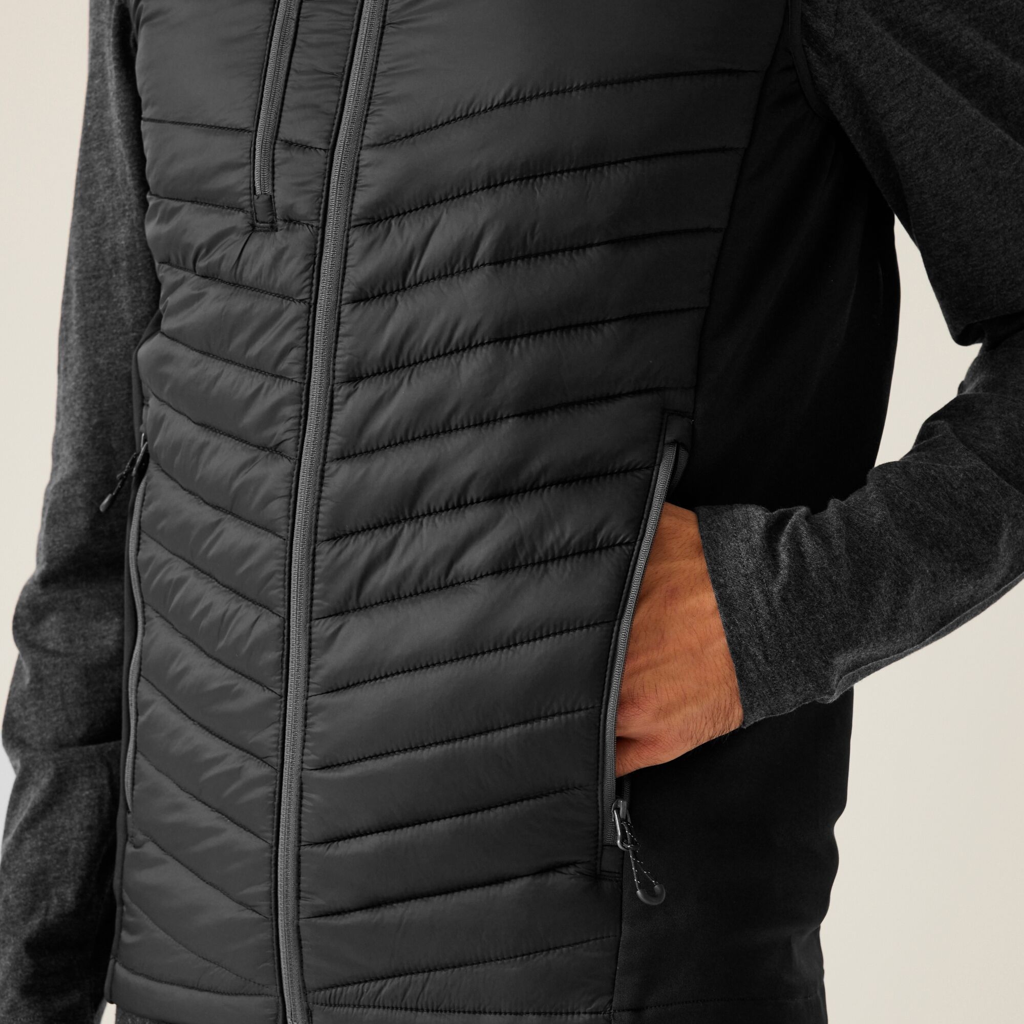 Men's Navigate Hybrid Bodywarmer | Black Seal Grey