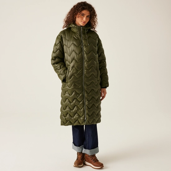 Women's Cambrie II Quilted Jacket | Deep Plum