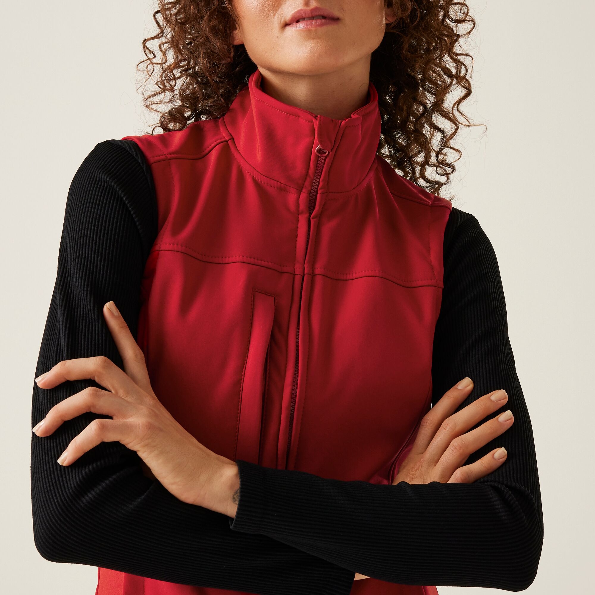 Women's Flux Softshell Body Warmer | Classic Red