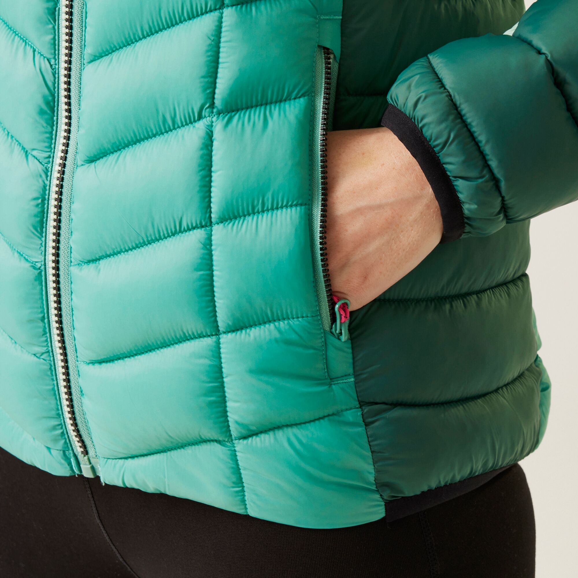 Women's Dalent Quilted Hooded Jacket | Rain Forest Dusty Green