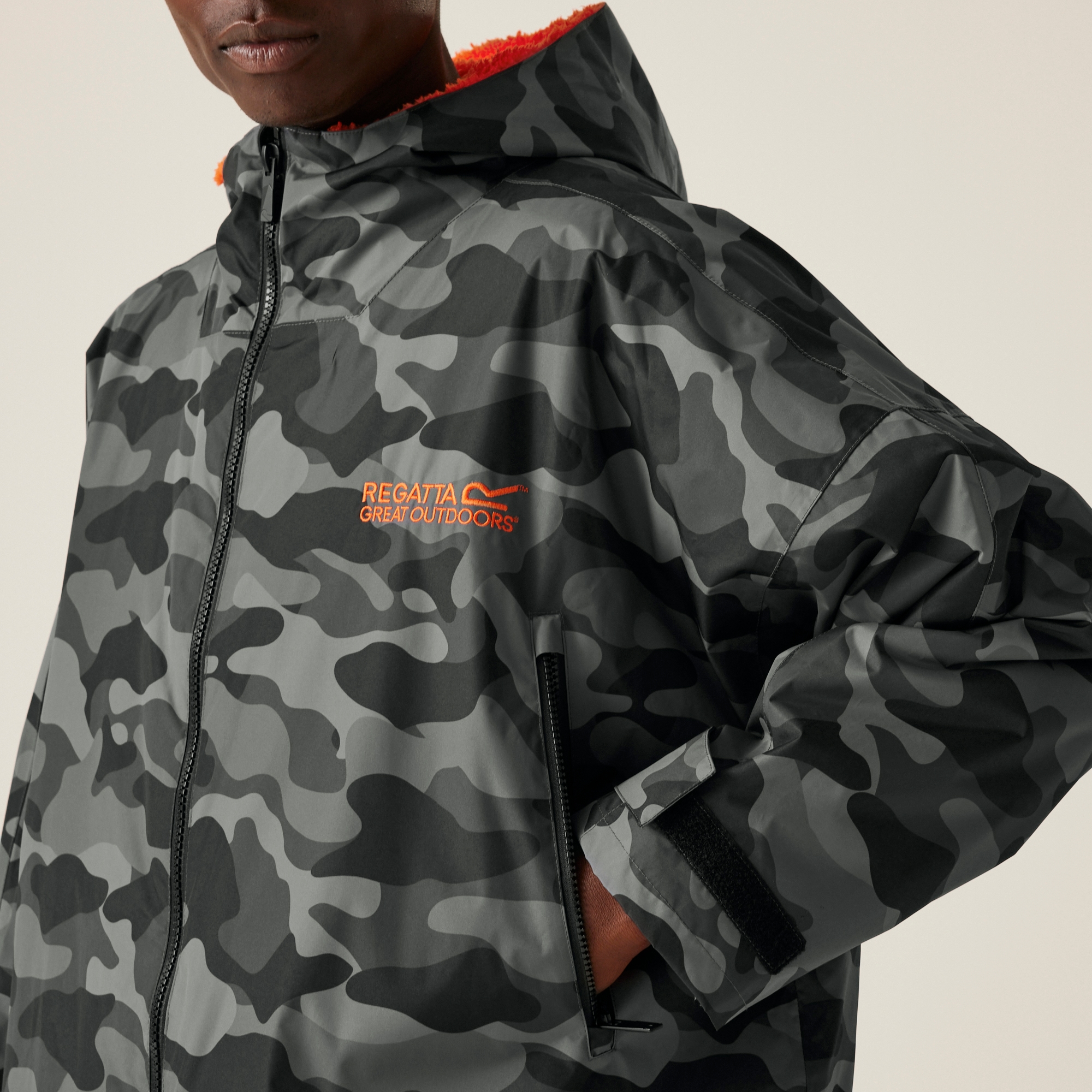 Adult's Waterproof Changing Robe | Grey Black Camo