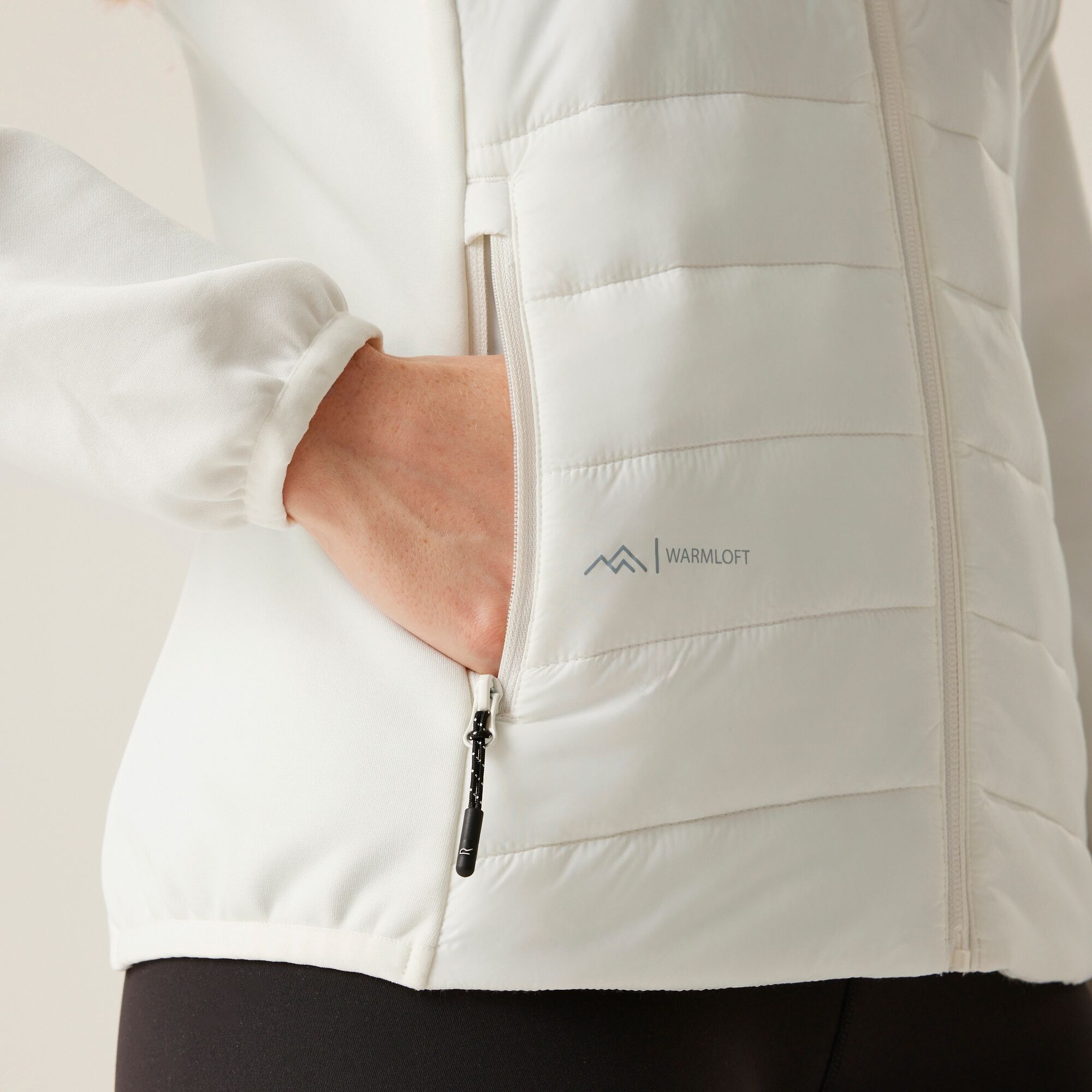 Women's Clumber V Hybrid Jacket | Blanc De Blanc